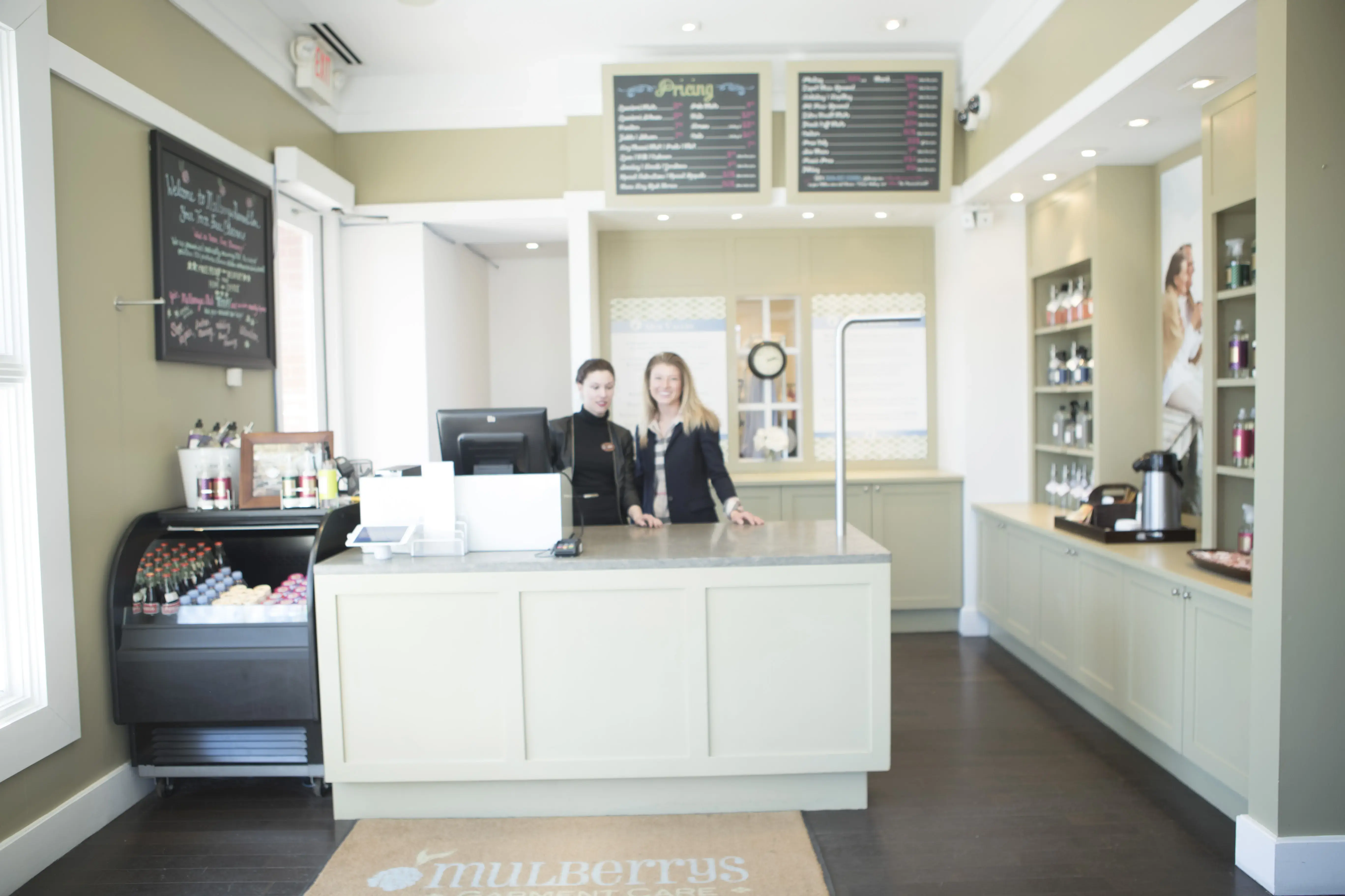 Mulberrys Dry Cleaners and Laundry - Image 1