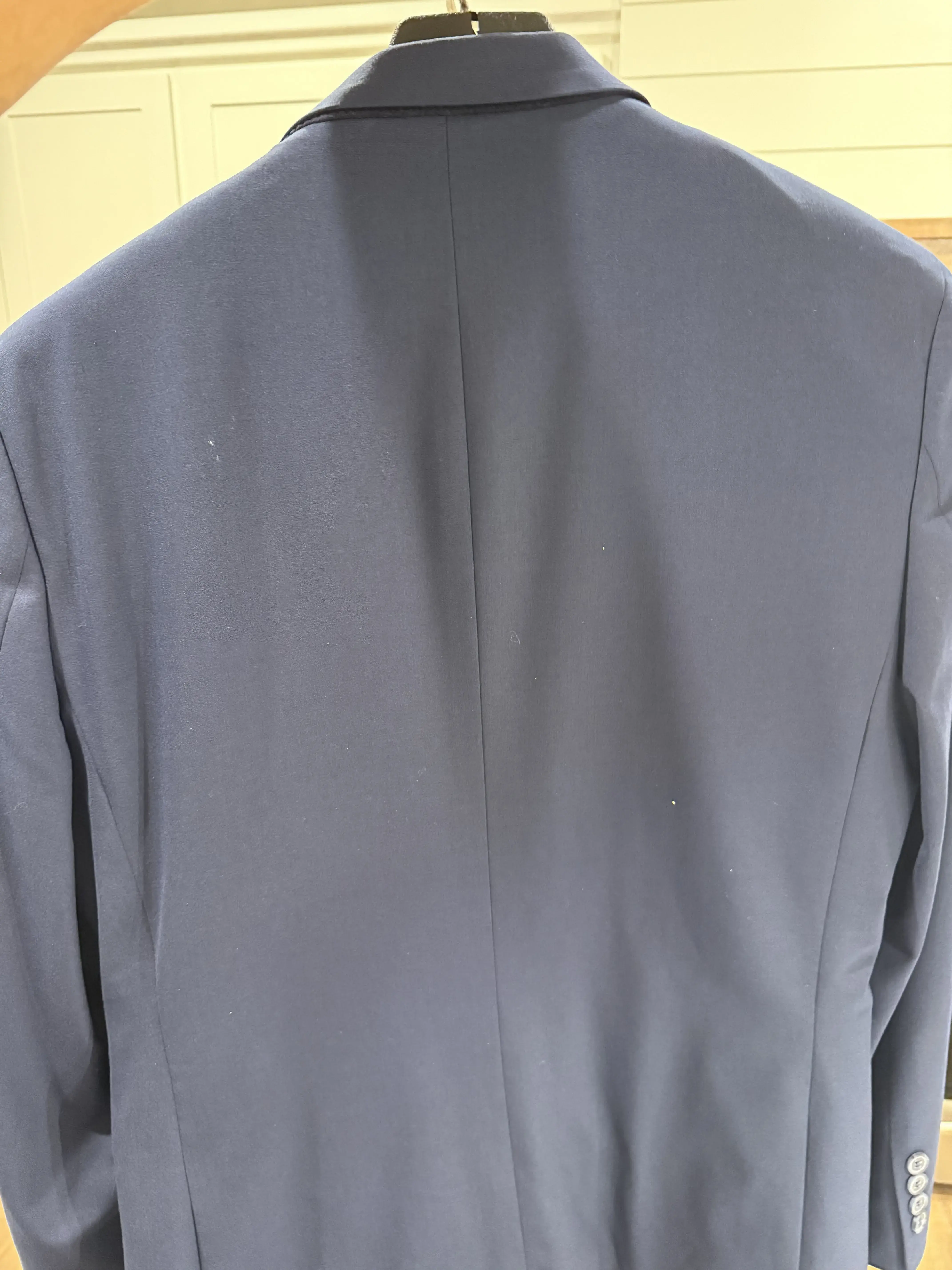 Mulberrys Dry Cleaners and Laundry thumbnail 15