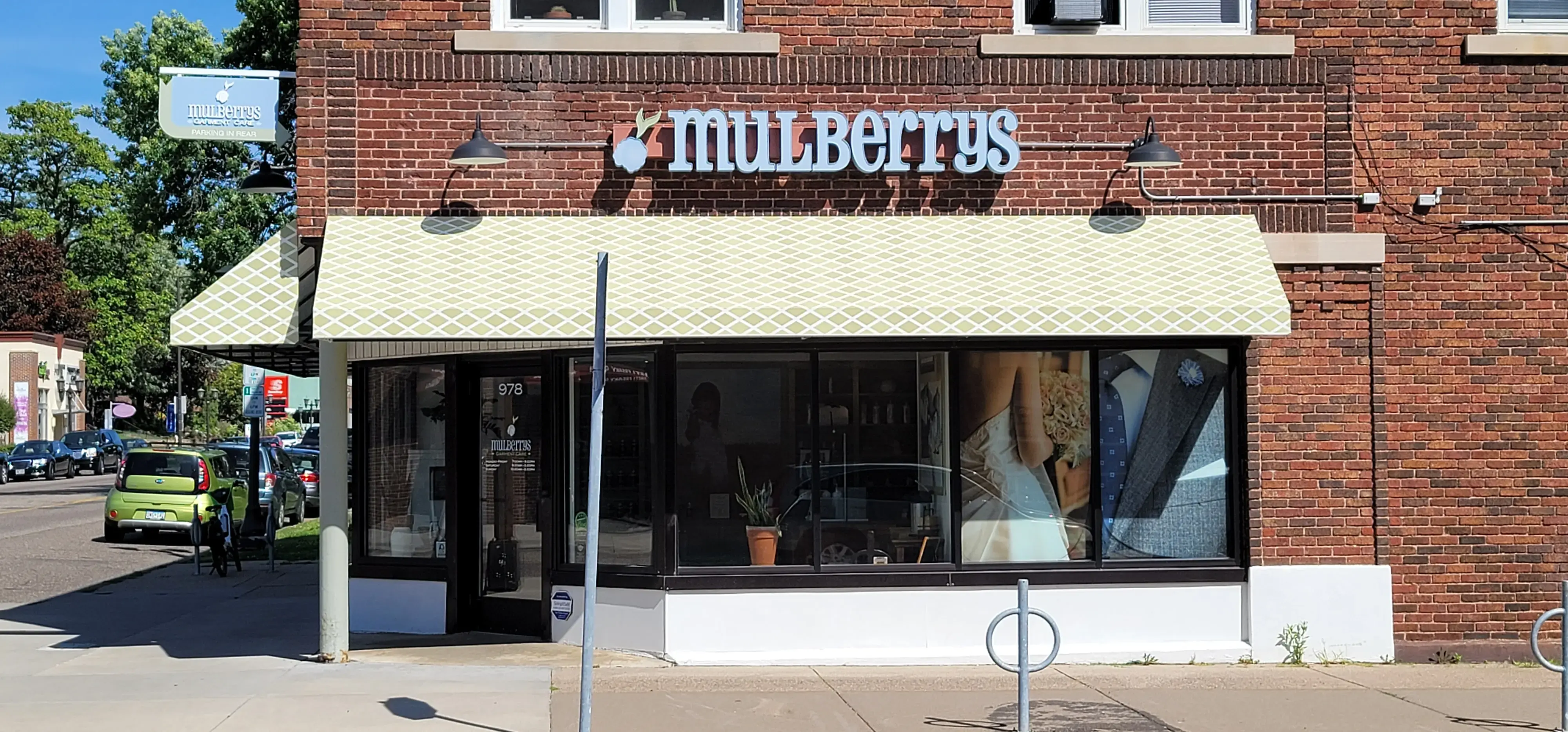Mulberrys: Dry Cleaners & Laundry thumbnail 17