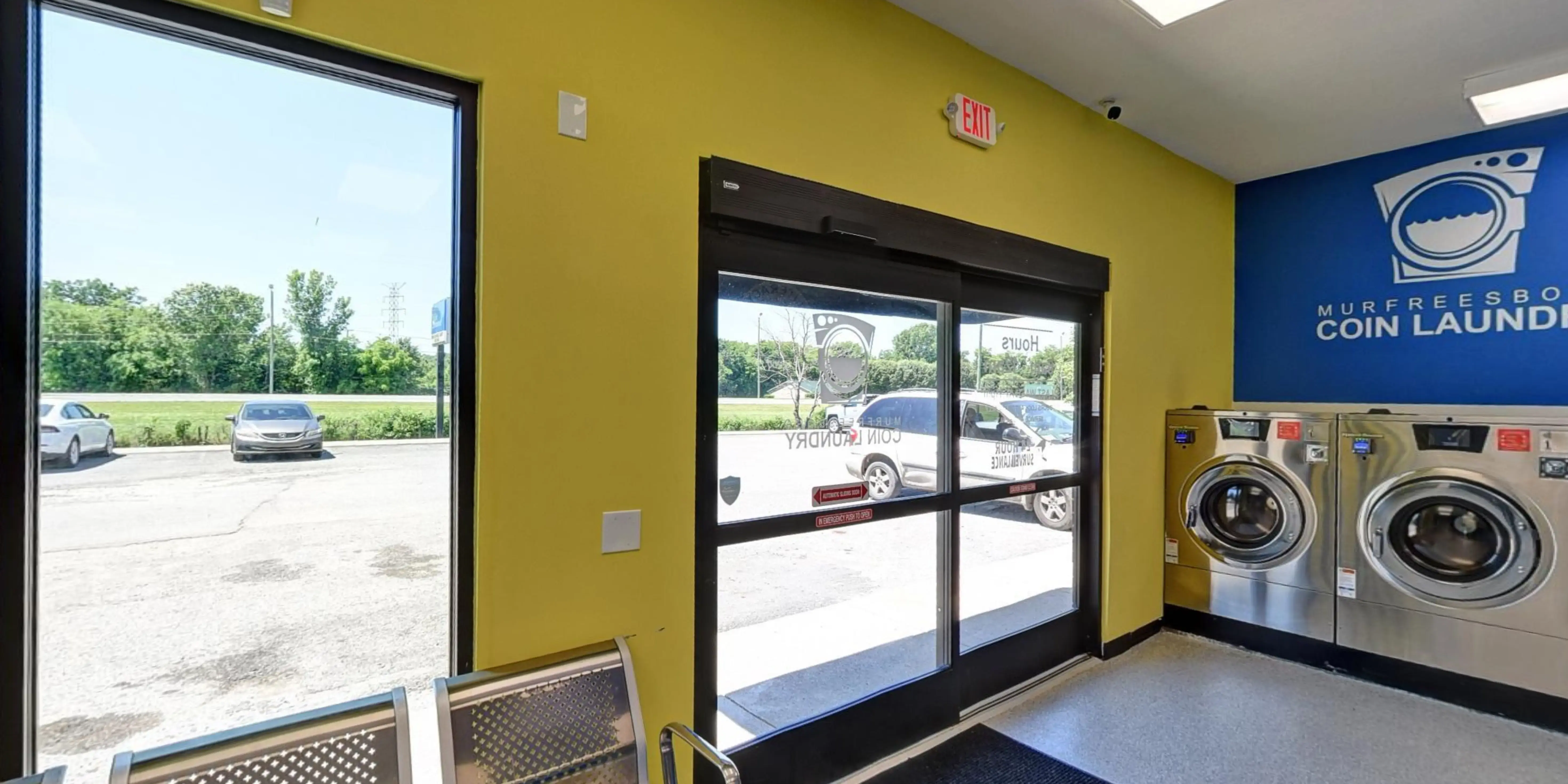 Murfreesboro Coin Laundry - Image 15