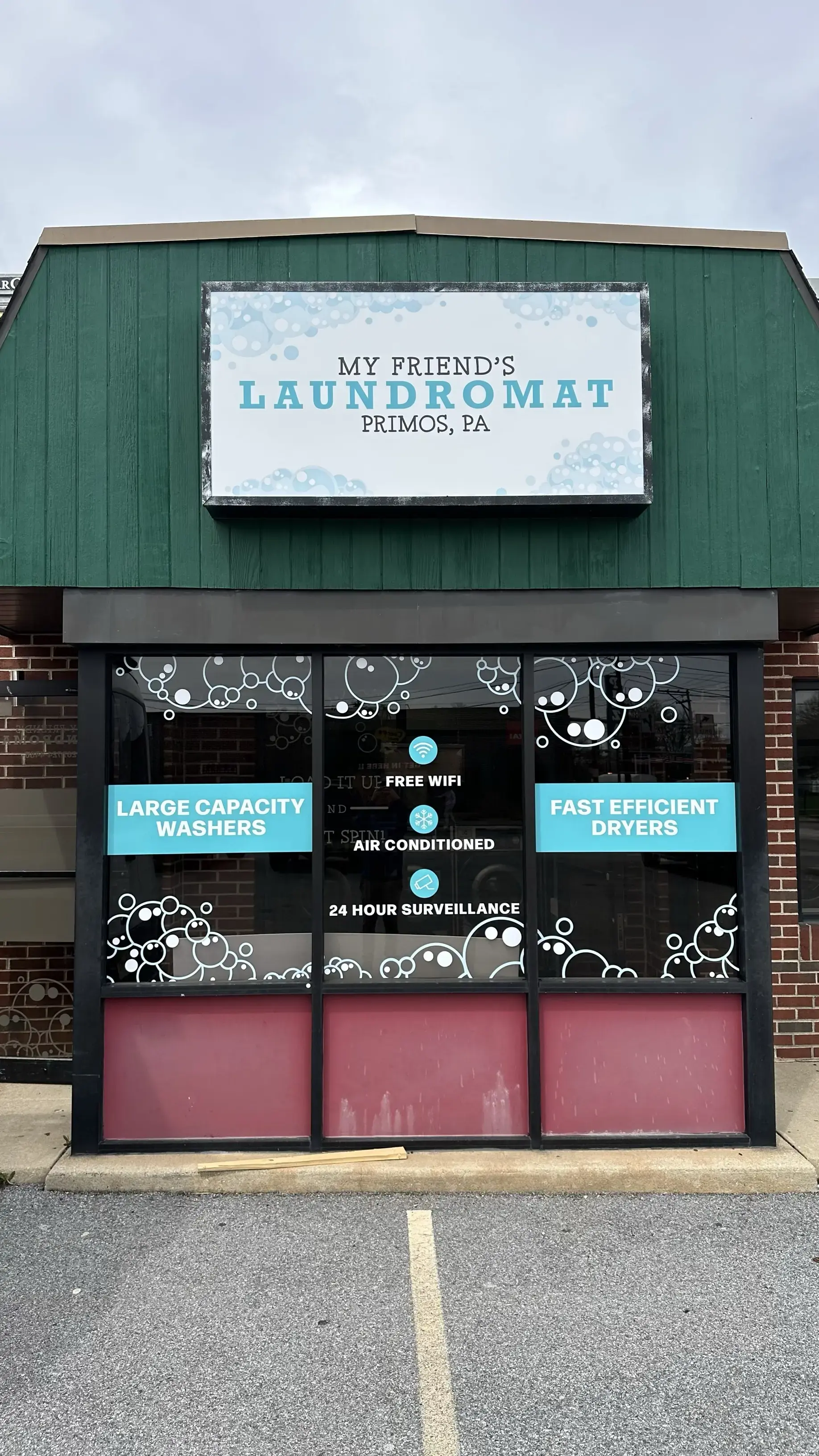 My Friend's Laundromat - Image 10