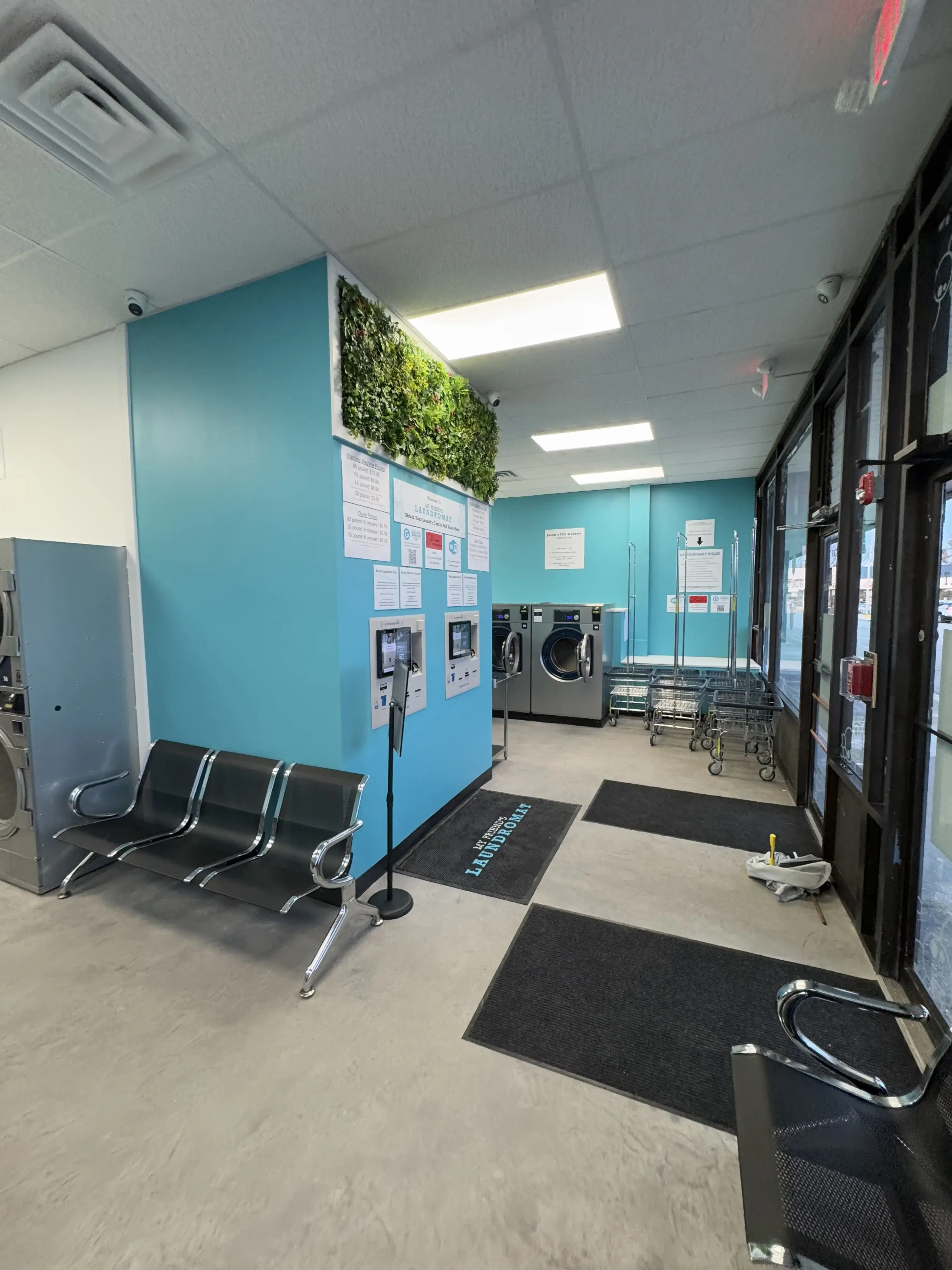 My Friend's Laundromat - Image 15