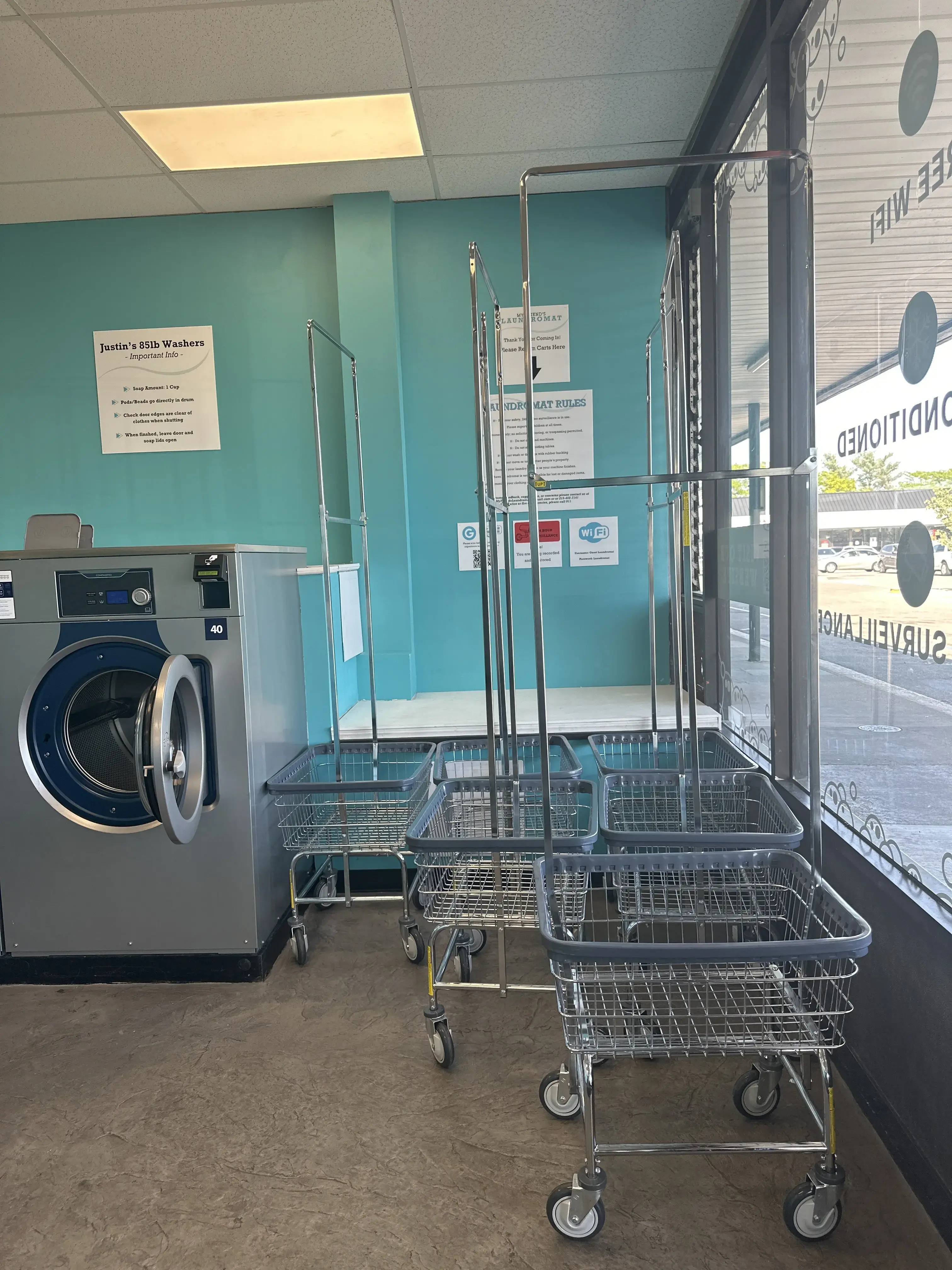 My Friend's Laundromat - Image 14