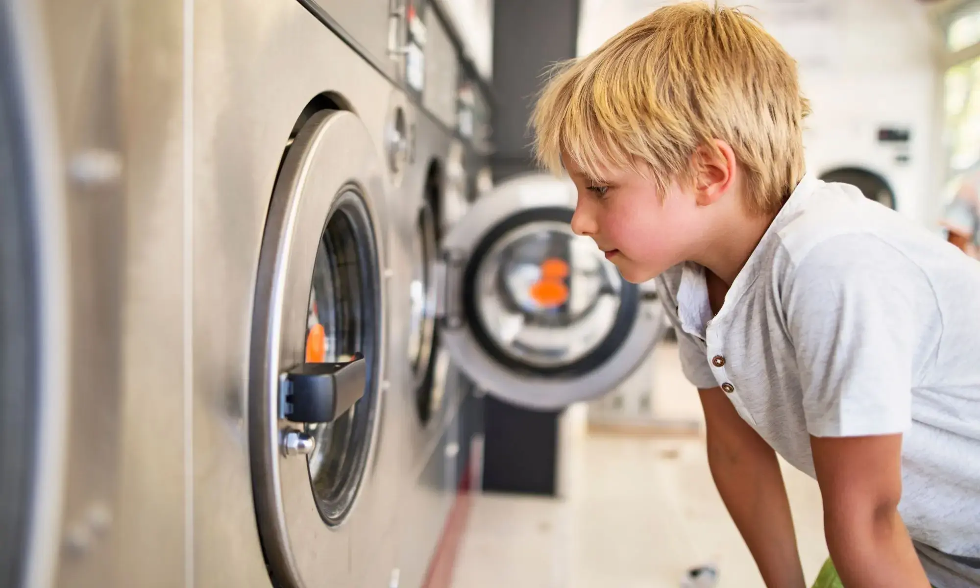 My Friend's Laundromat - Image 18