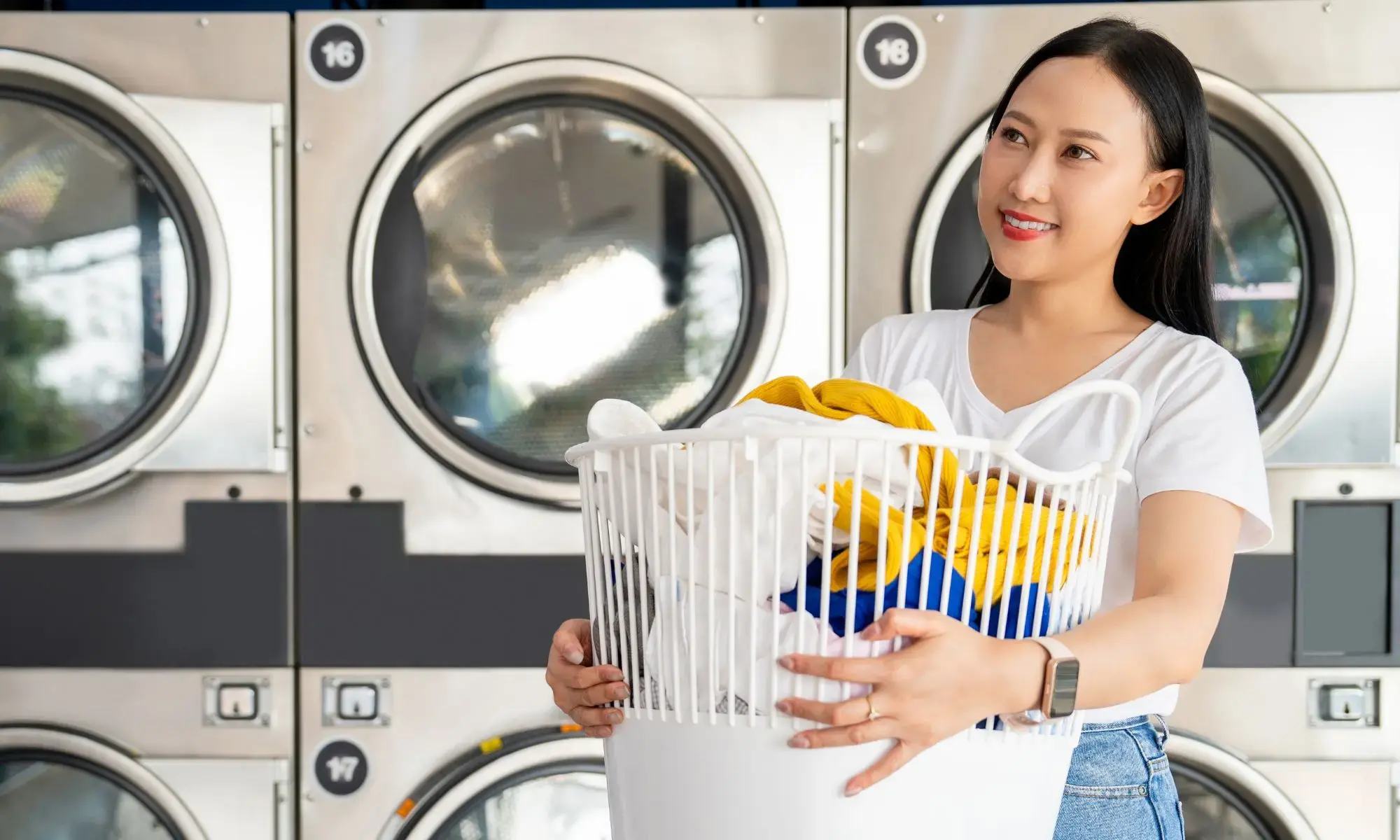 My Friend's Laundromat - Image 17