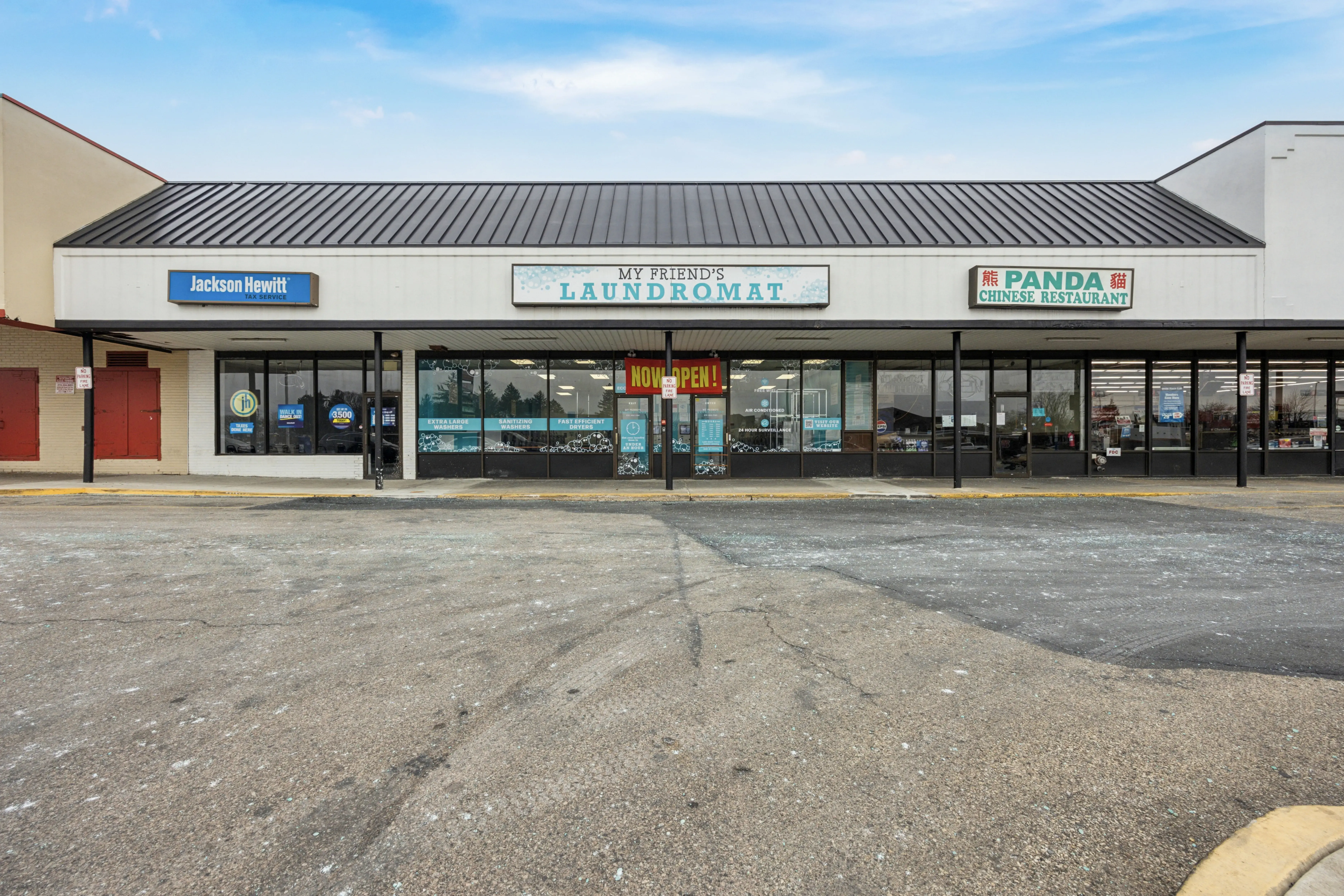 My Friend's Laundromat - Image 7