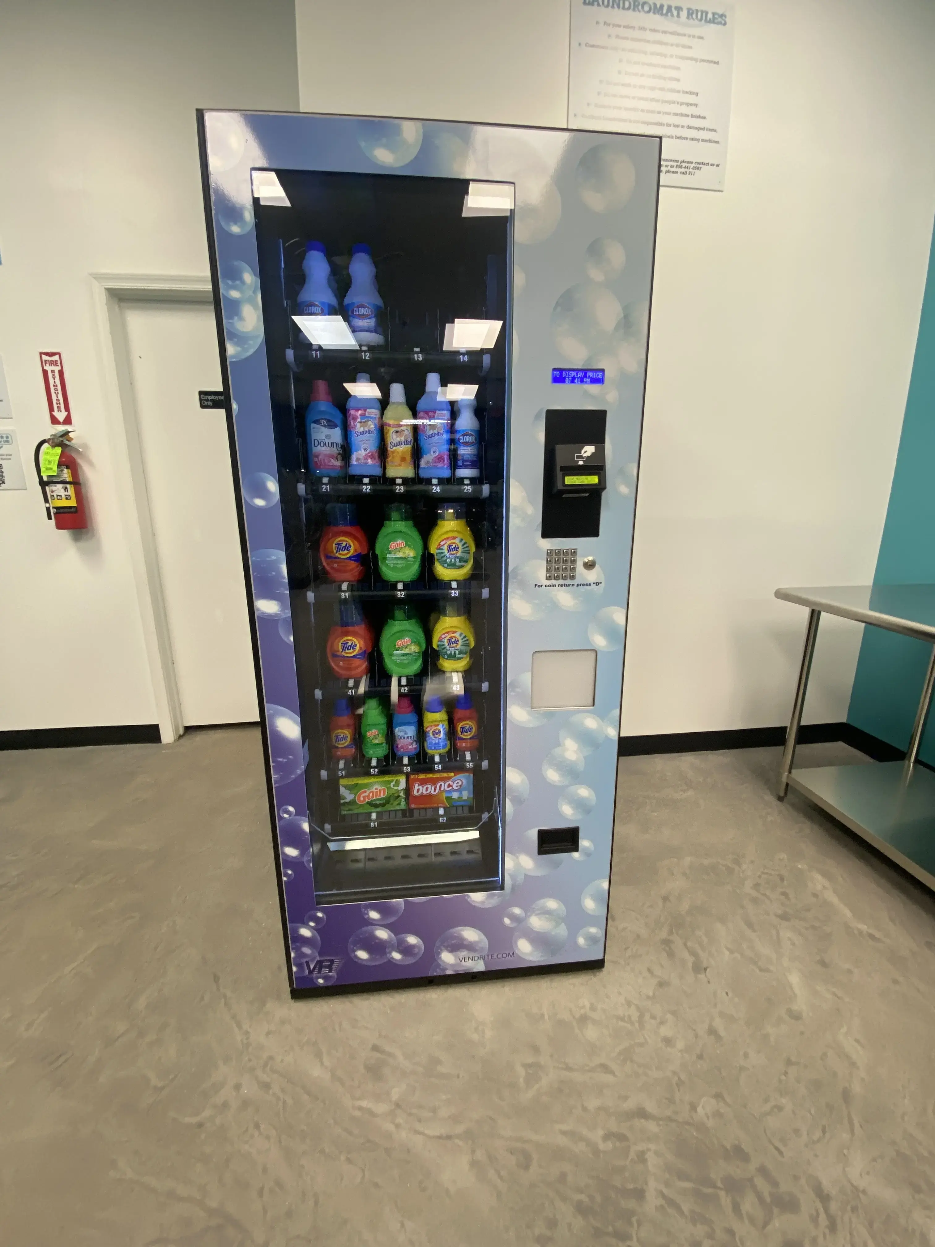 My Friend's Laundromat - Image 5