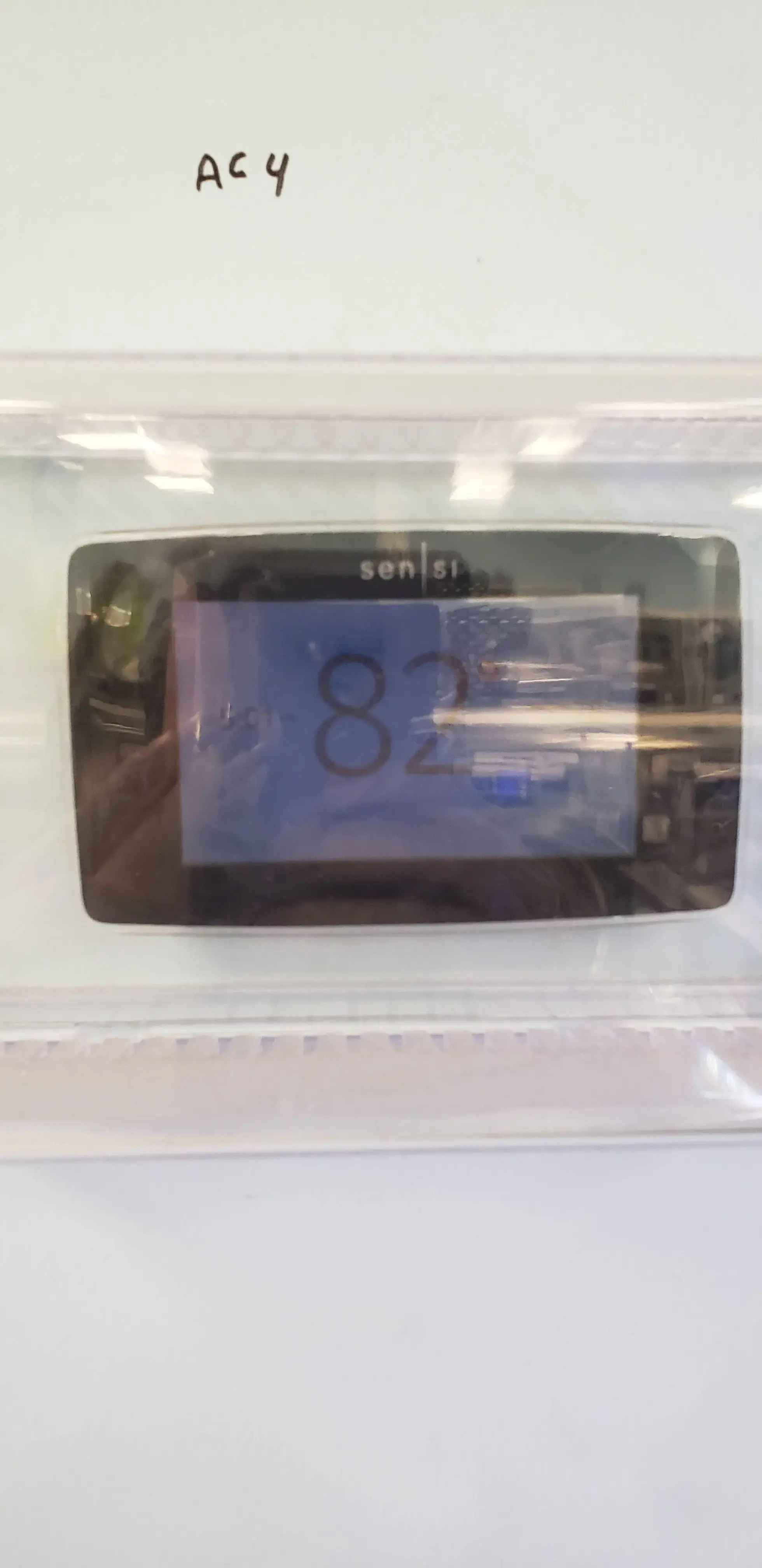 My Hangers Laundromat & Wash and fold thumbnail 19