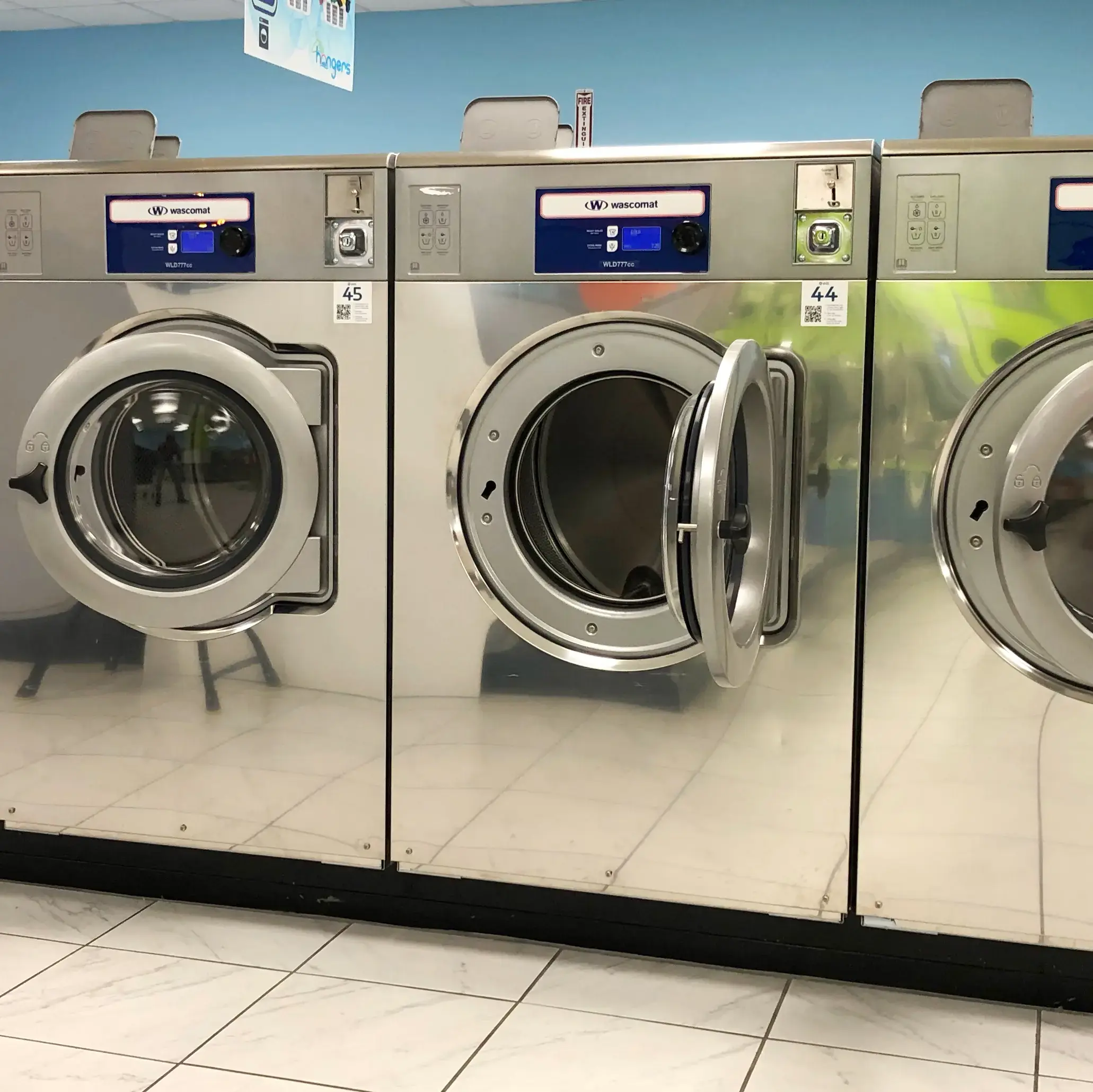 My Hangers Laundromat & Wash and fold thumbnail 5