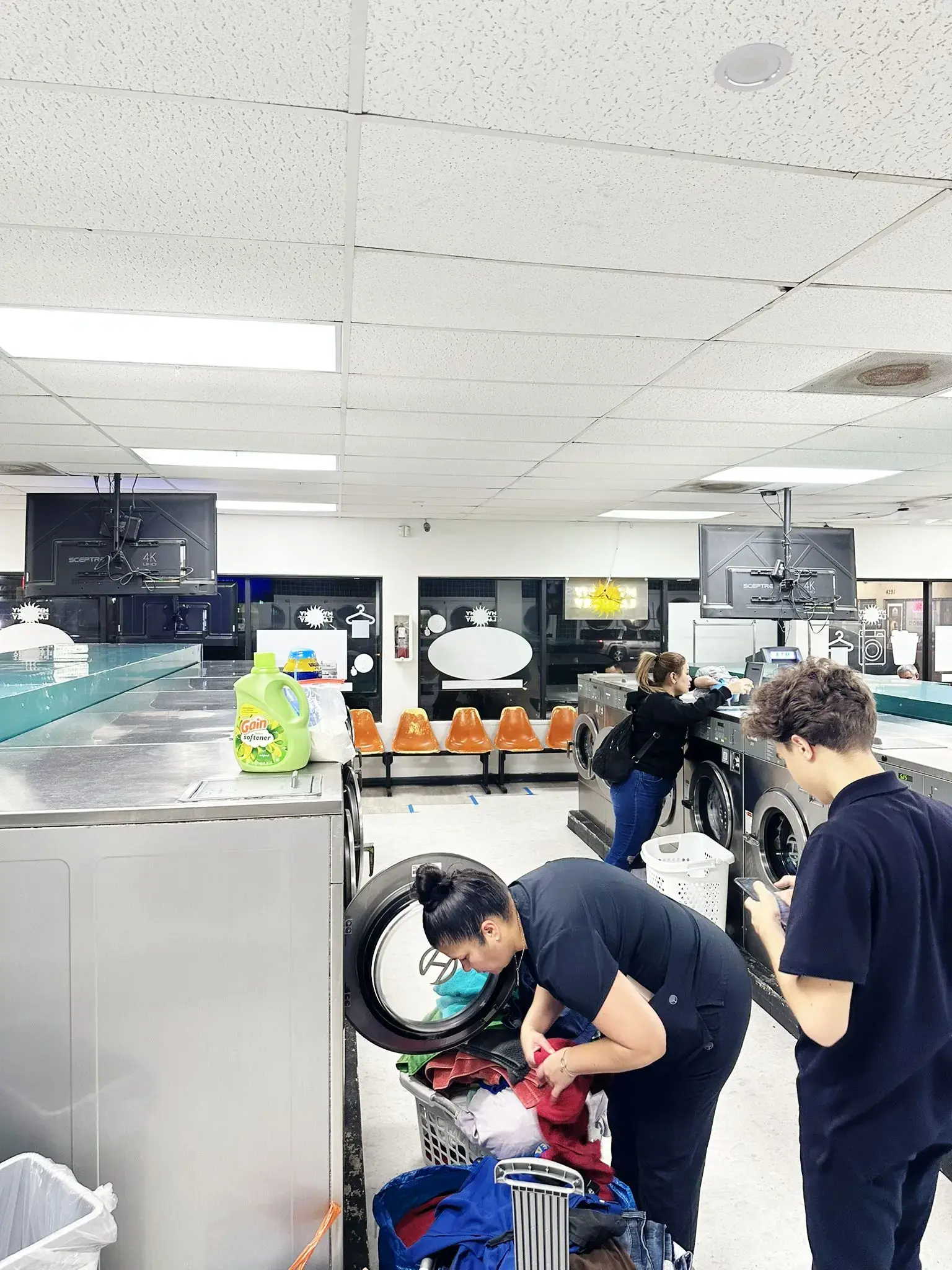 My Sunny Laundry - Image 14