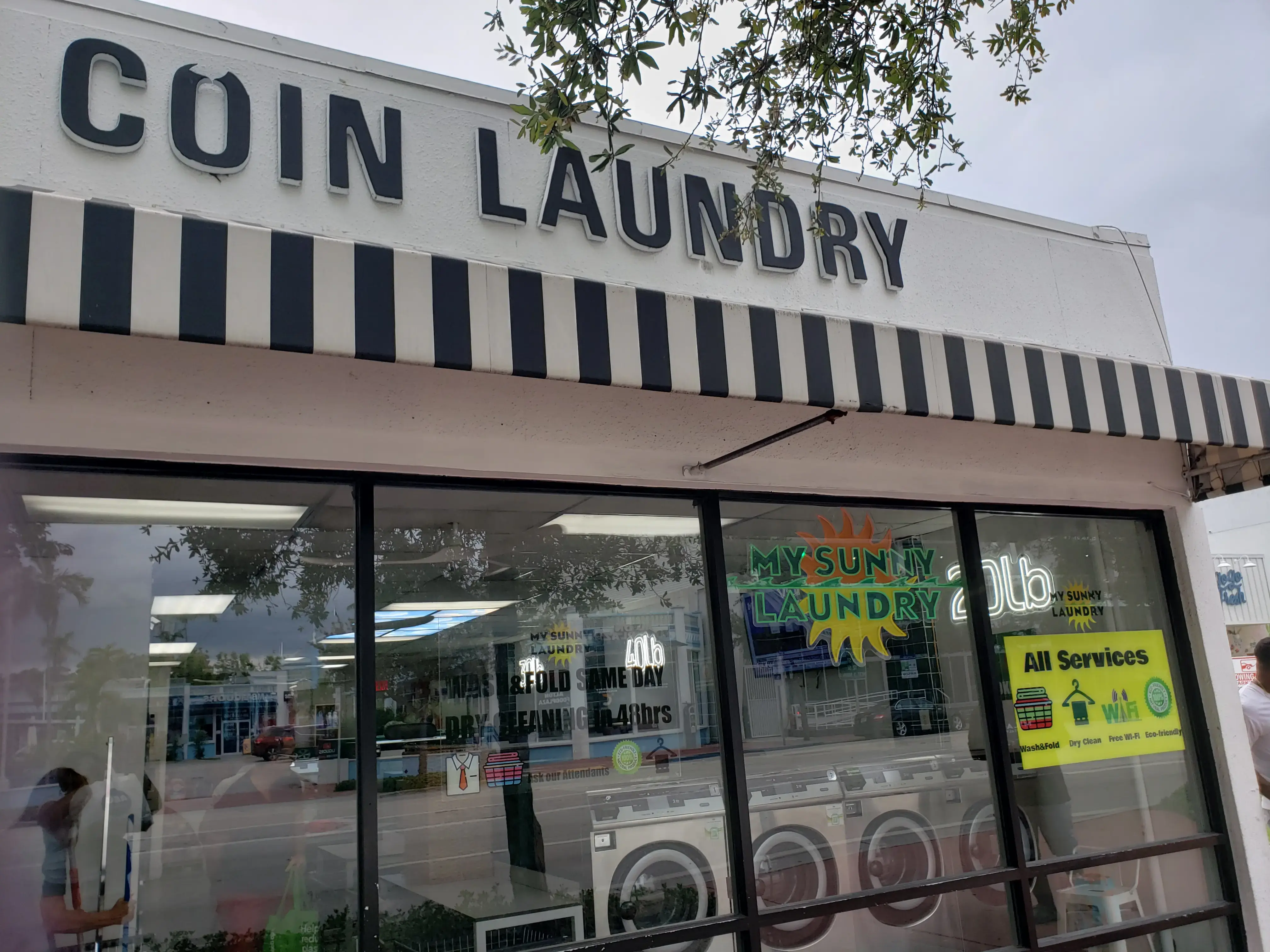 My Sunny Laundry - Image 5