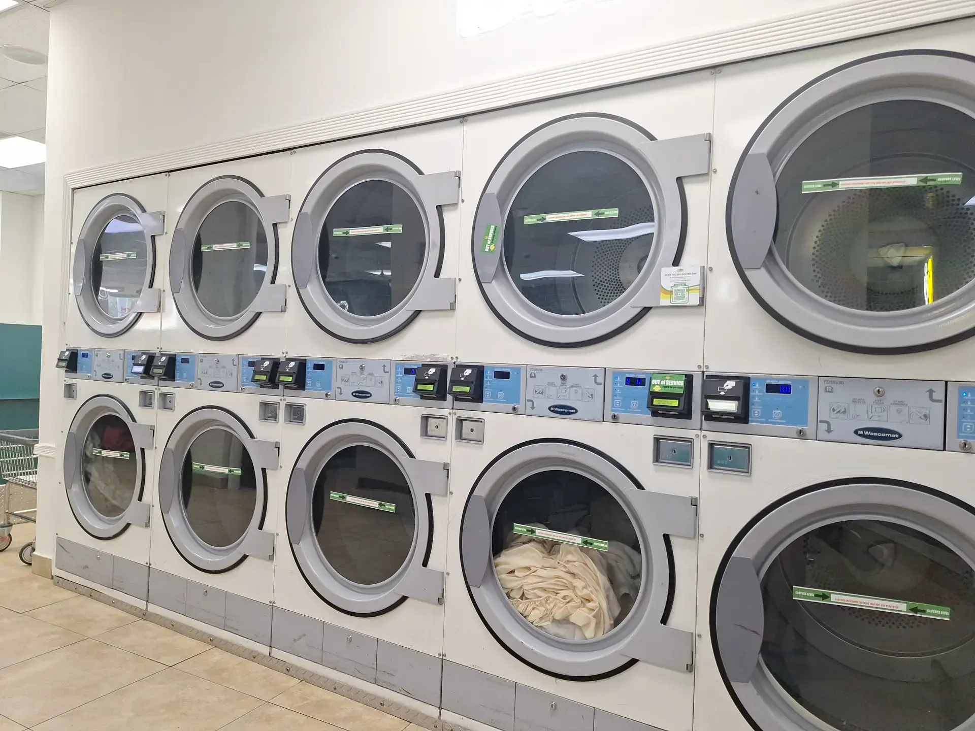 My Sunny Laundry thumbnail 2