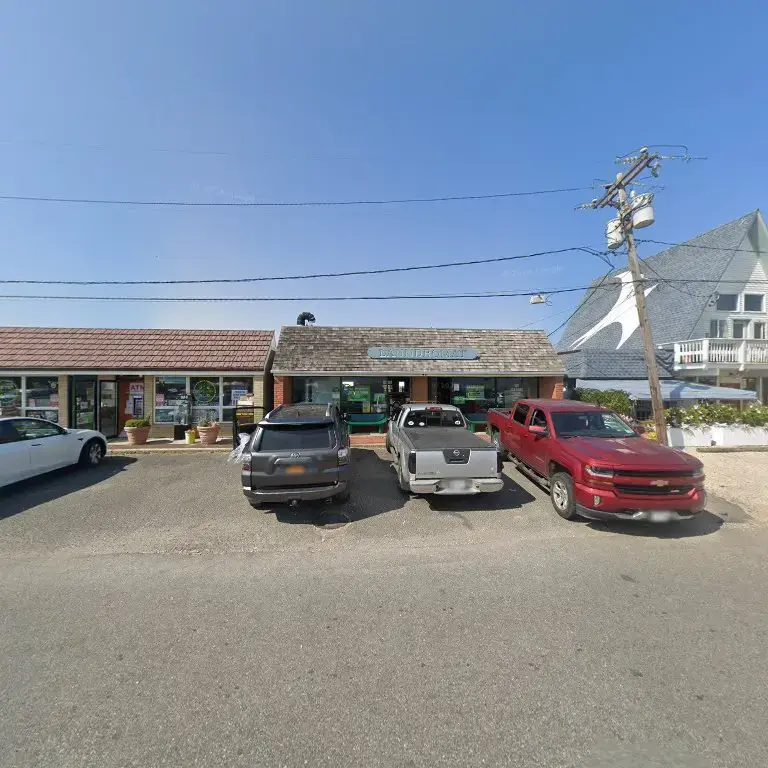 My Sunny Laundry Montauk - Image 6