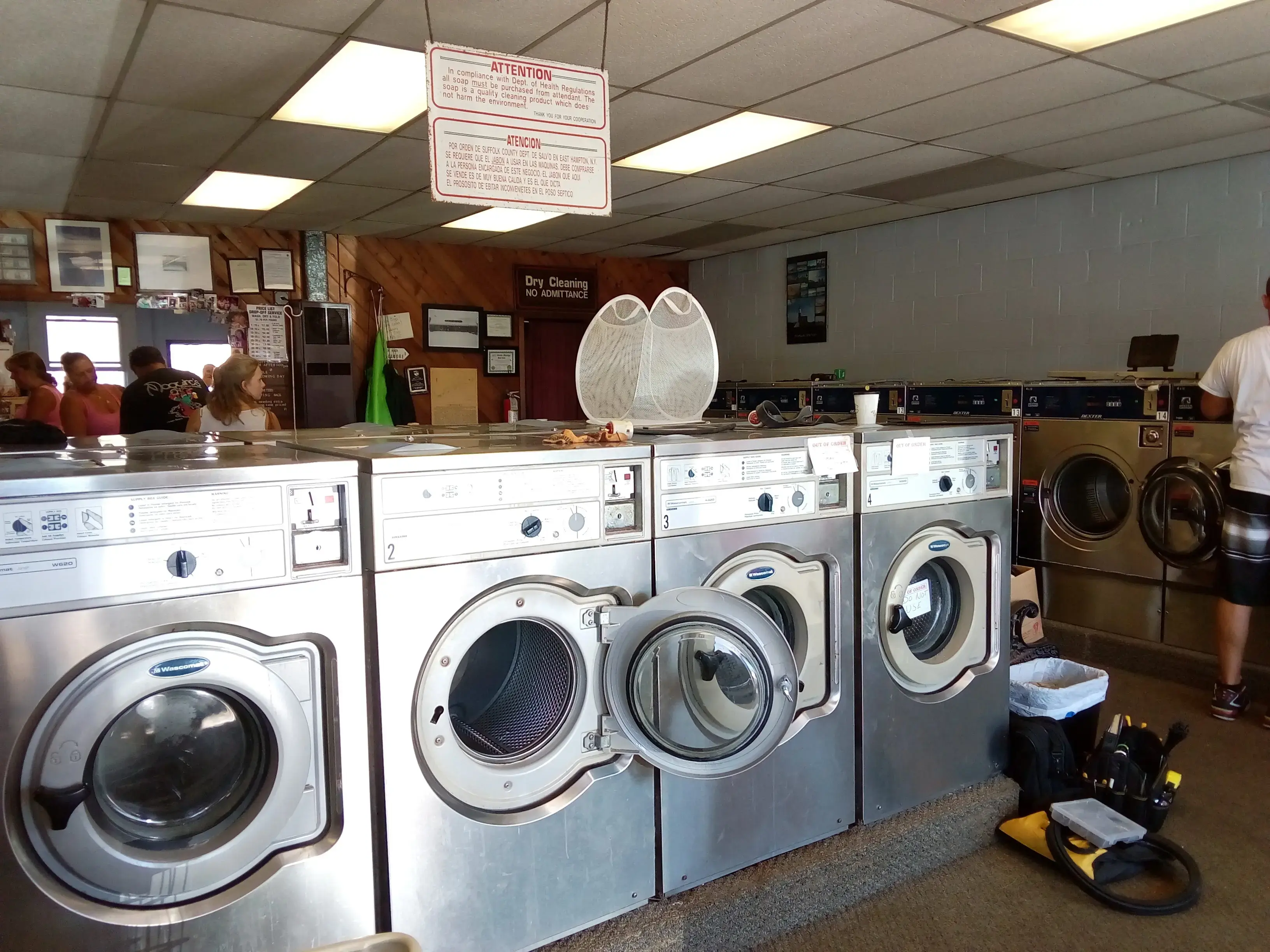 My Sunny Laundry Montauk thumbnail 1