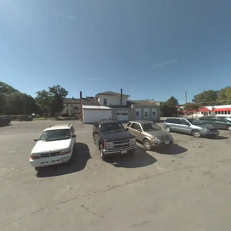 Naples Laundromat - Image 14