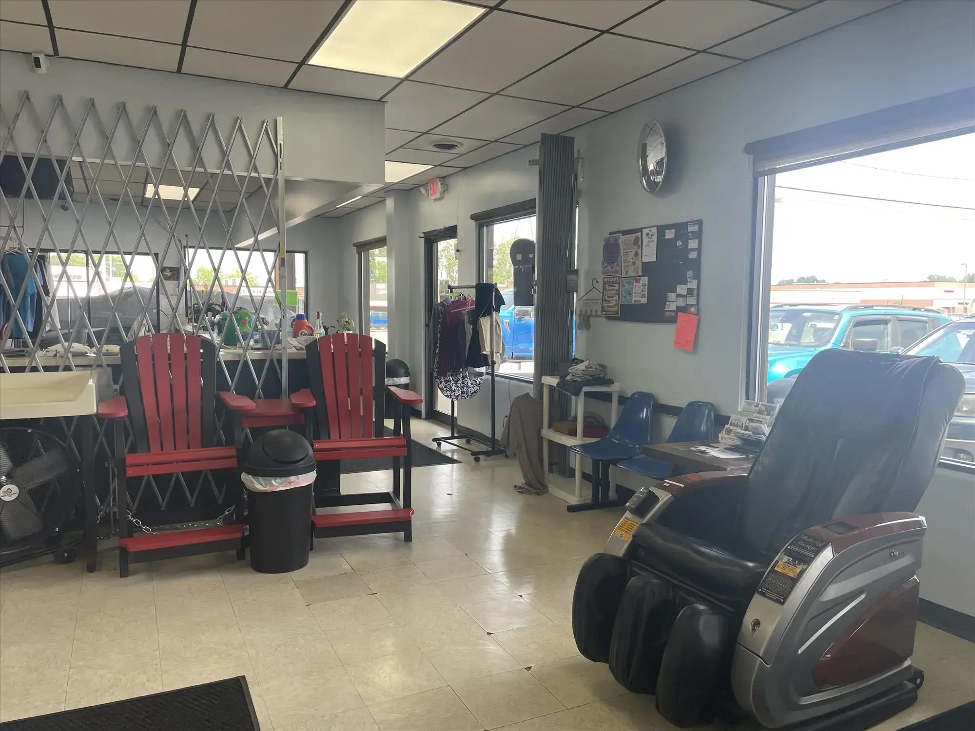 Nappanee Laundry Center & Dry Cleaning thumbnail 5