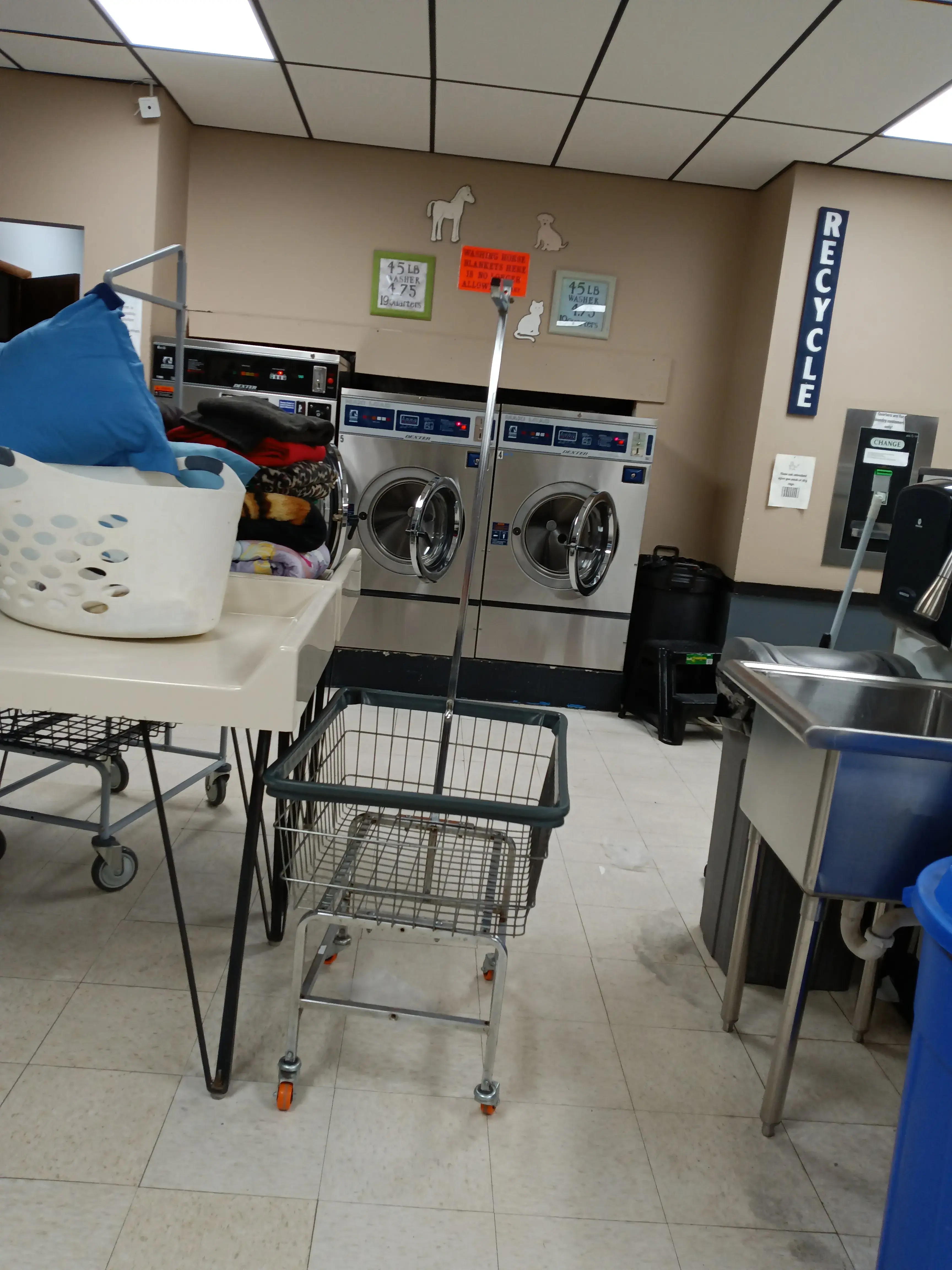 Nappanee Laundry Center & Dry Cleaning thumbnail 15