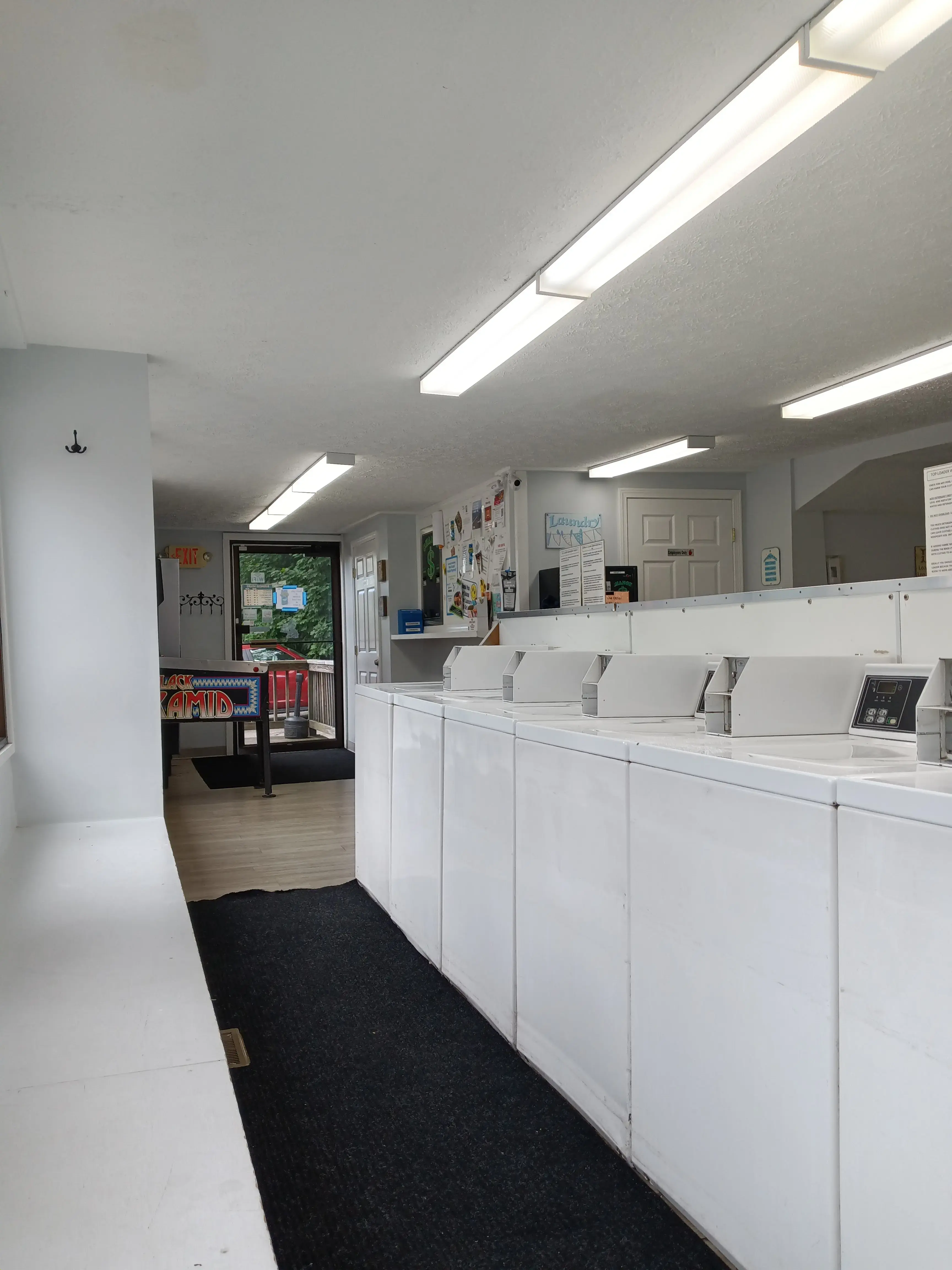 Nashua Laundry - Image 12
