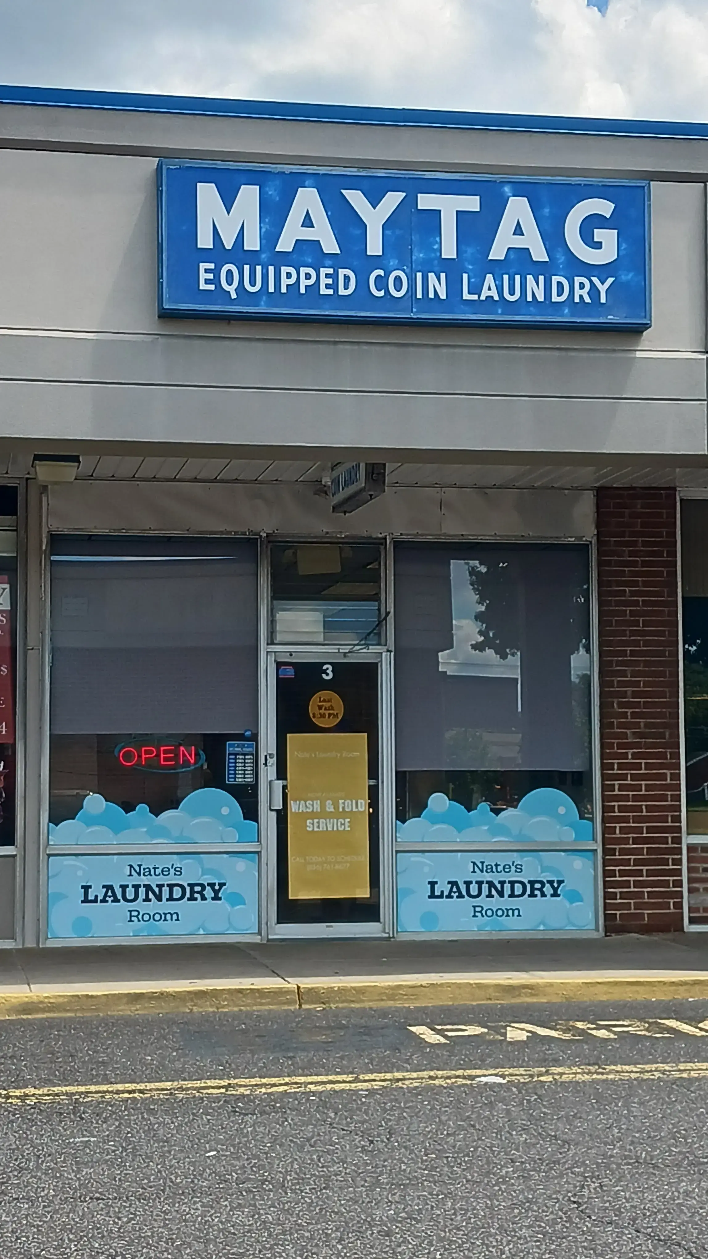 Nate's Laundry Room - Image 10