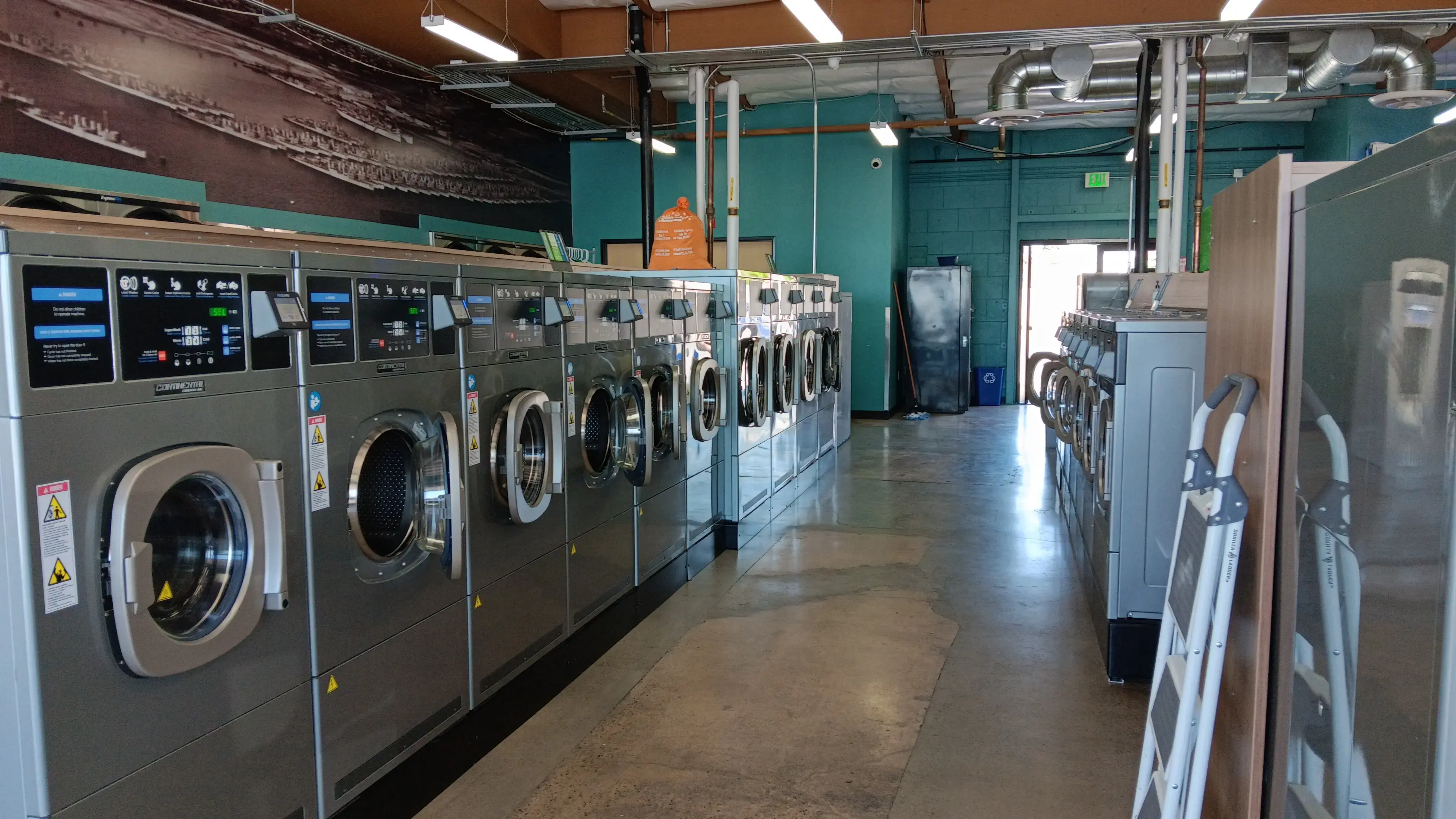 National City Express Laundry thumbnail 2