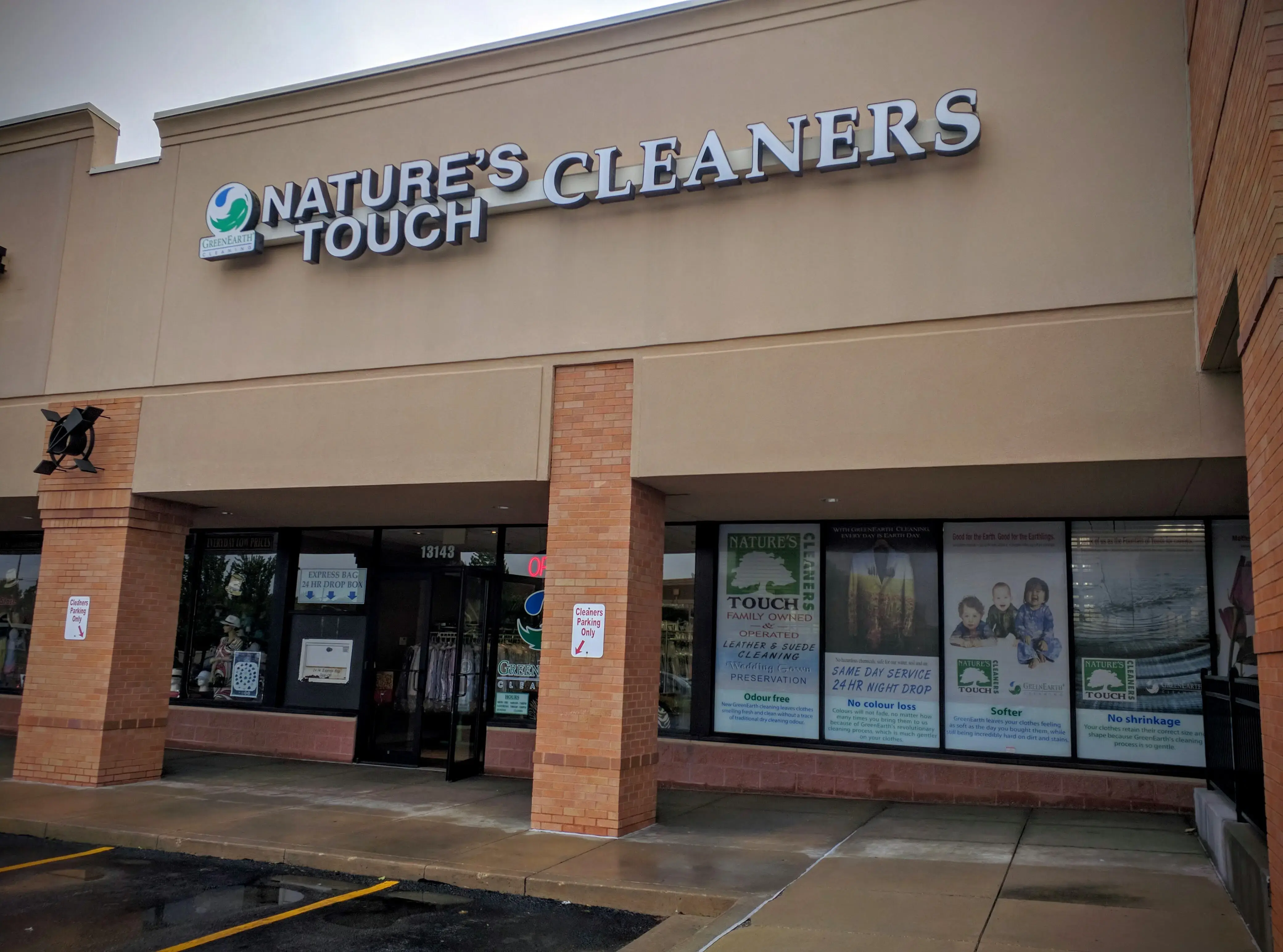 Nature's Touch Cleaners thumbnail 9