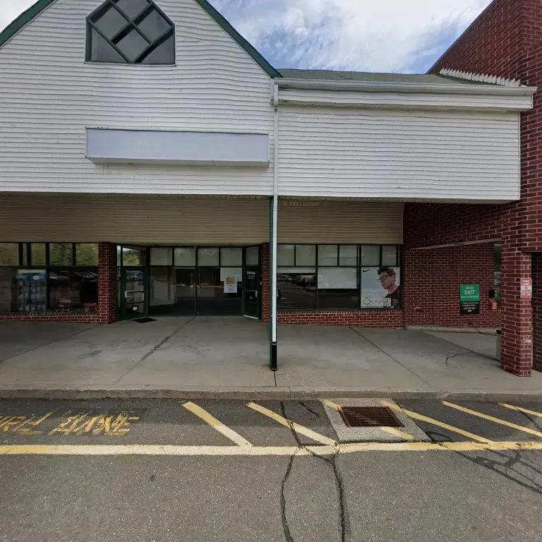 Naugatuck Laundromat - The Wash Zone - Image 4