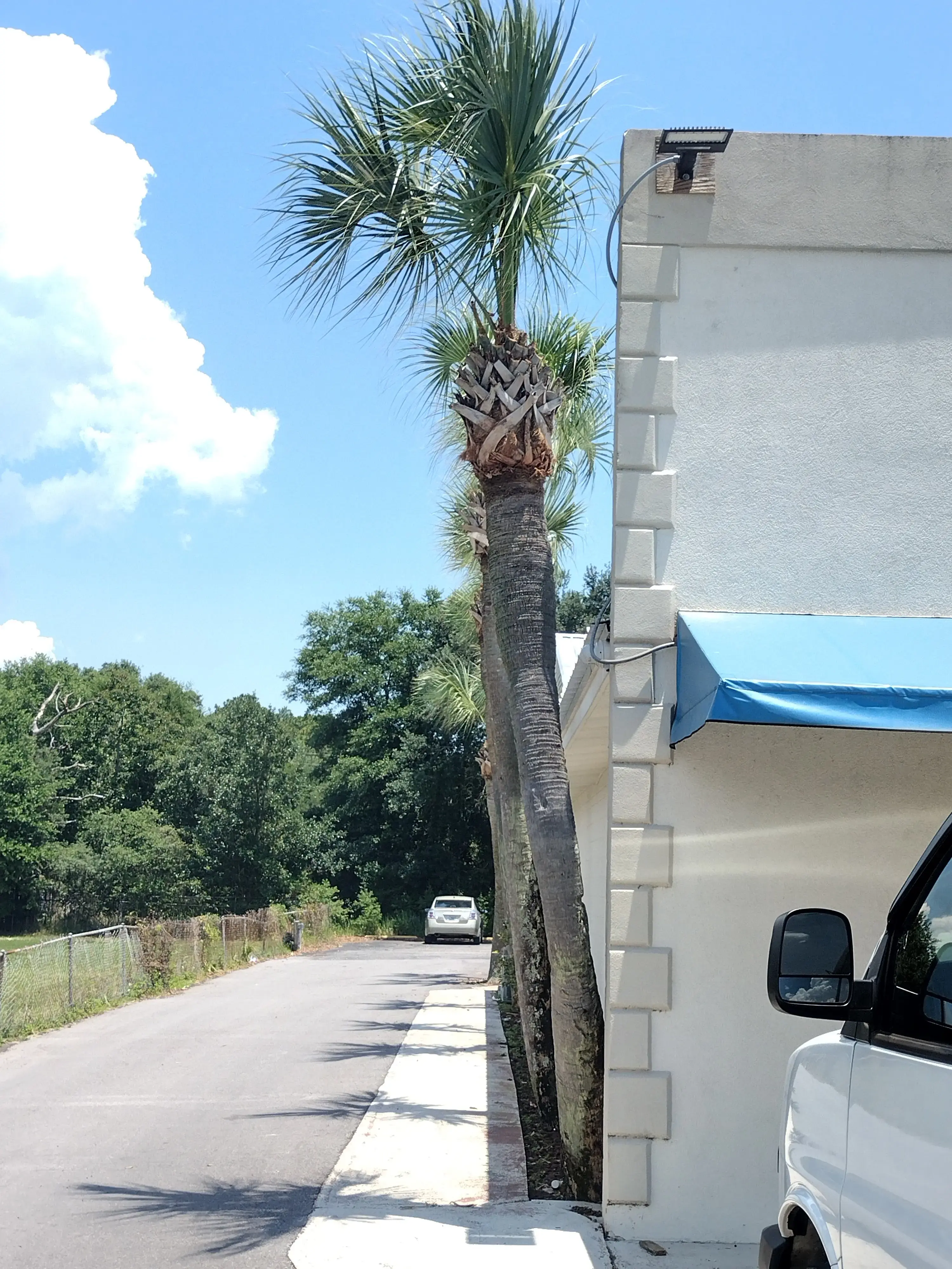 Navarre Beach Laundry - Image 5