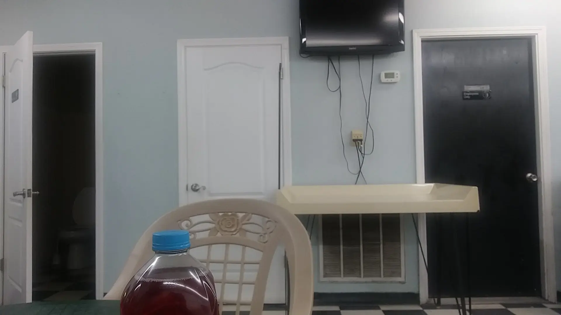 Navarre Beach Laundry thumbnail 17