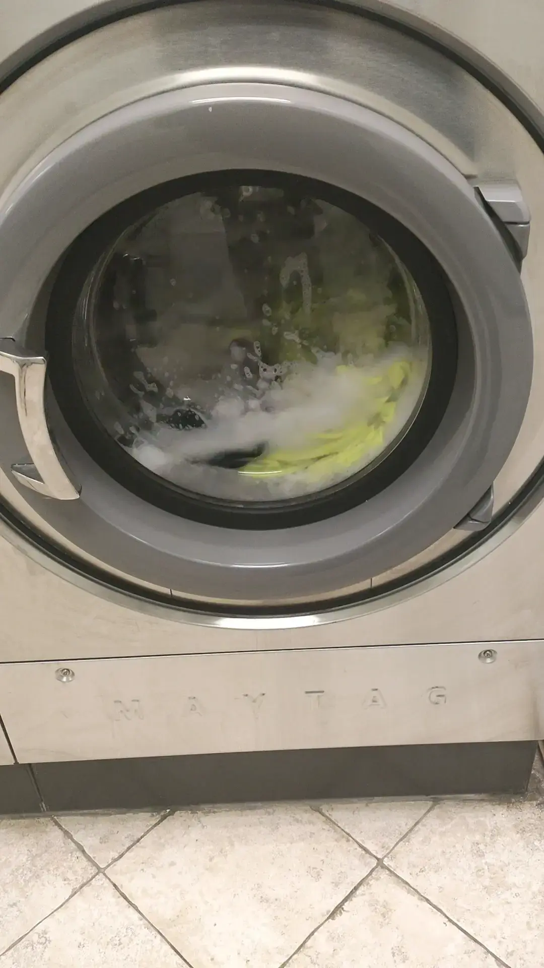 Nazareth Area Coin Laundry - Image 5