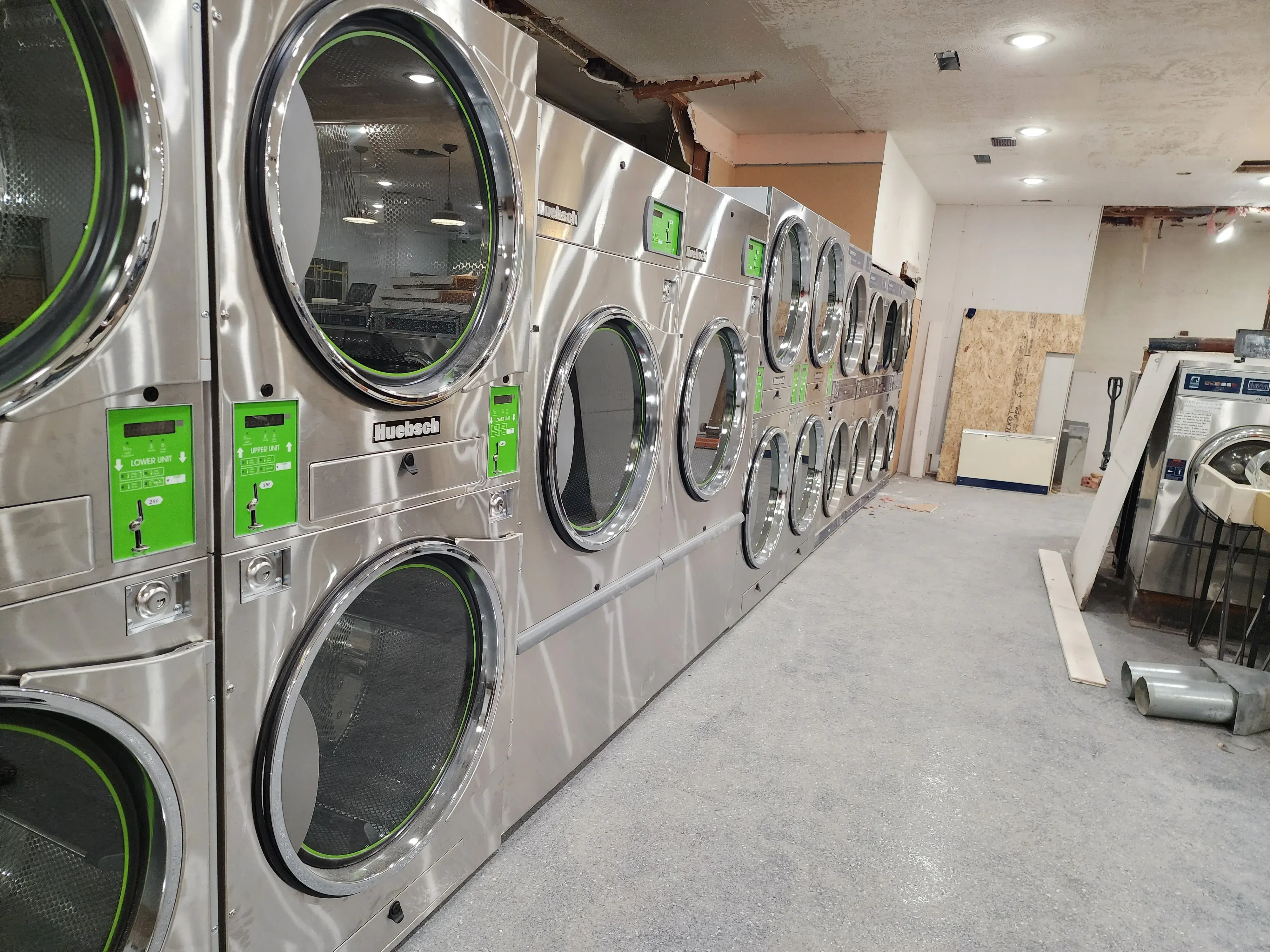 NEBO Laundry thumbnail 12