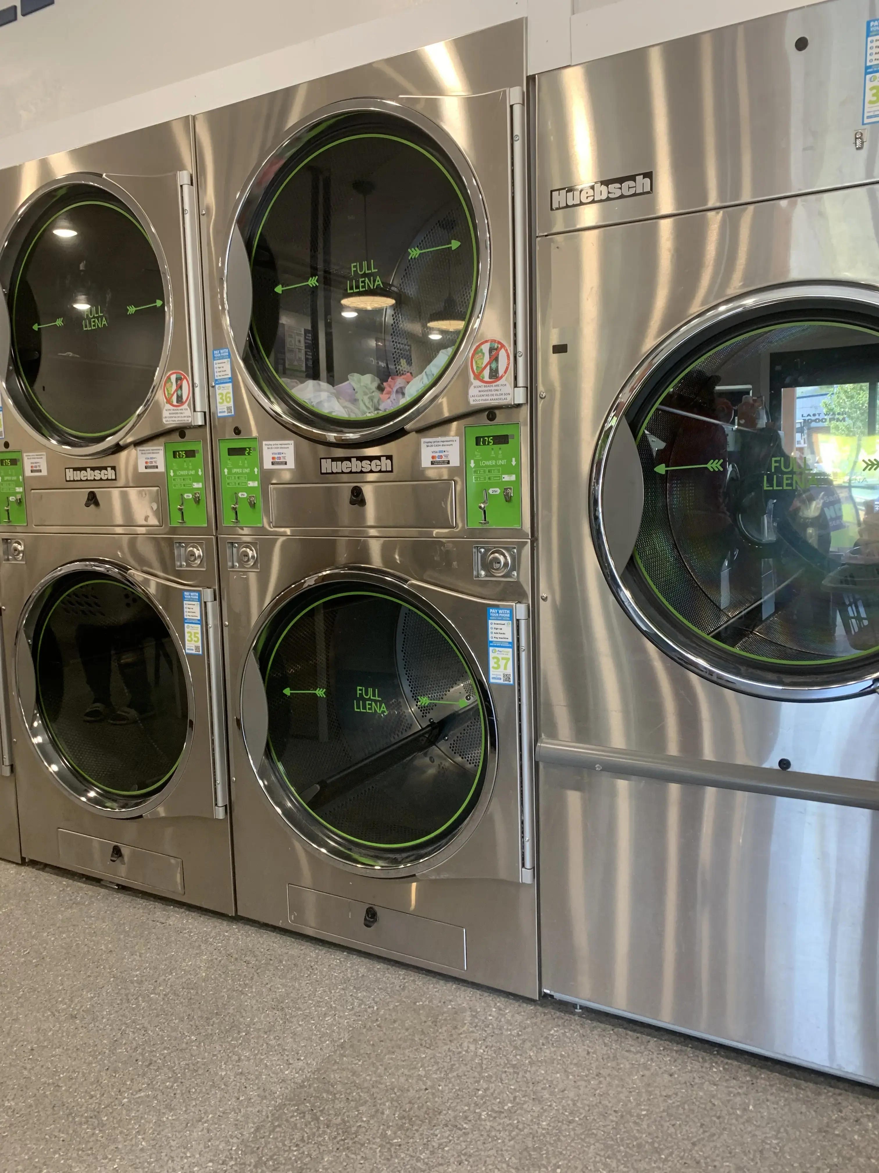 NEBO Laundry thumbnail 19