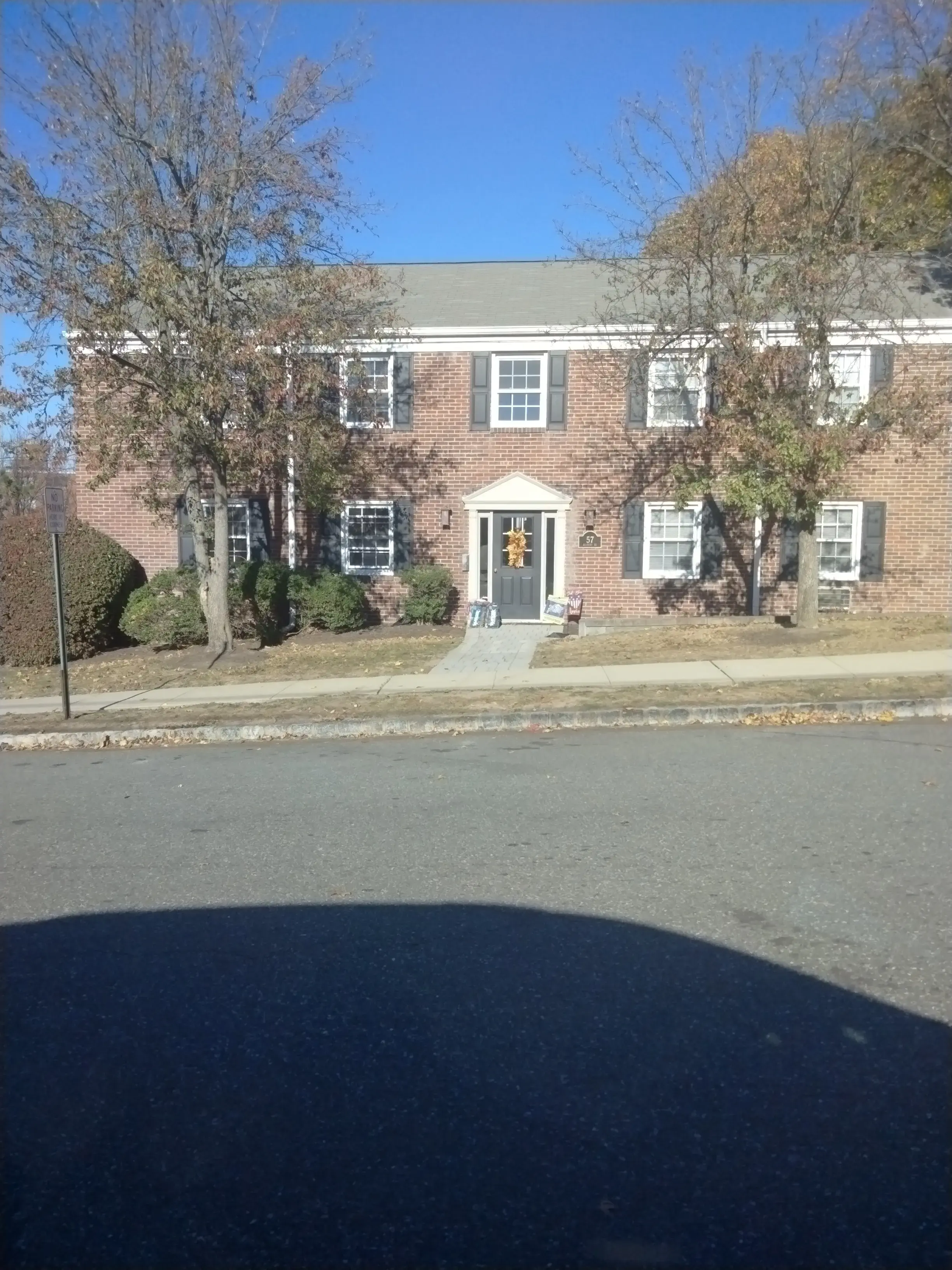 Neighborhood Laundromat at West Caldwell thumbnail 15