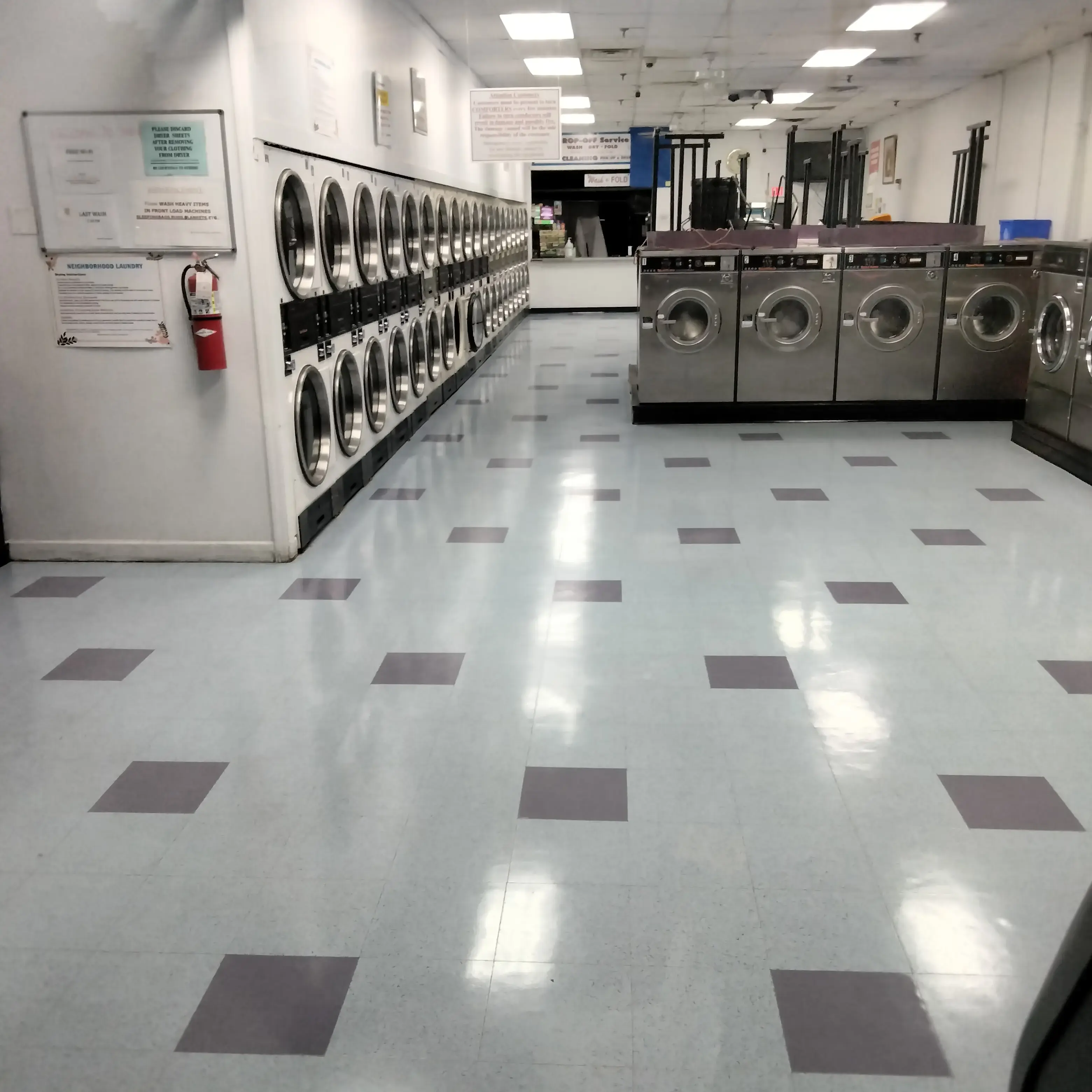 Neighborhood Laundromat at West Caldwell - Image 17