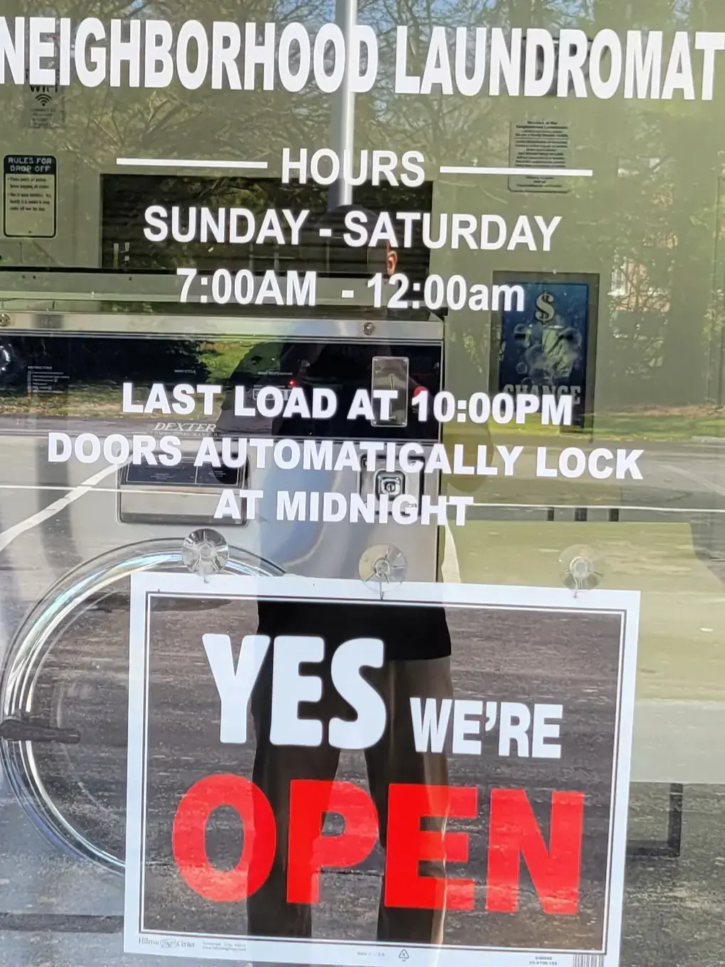 Neighborhood Laundromat thumbnail 7