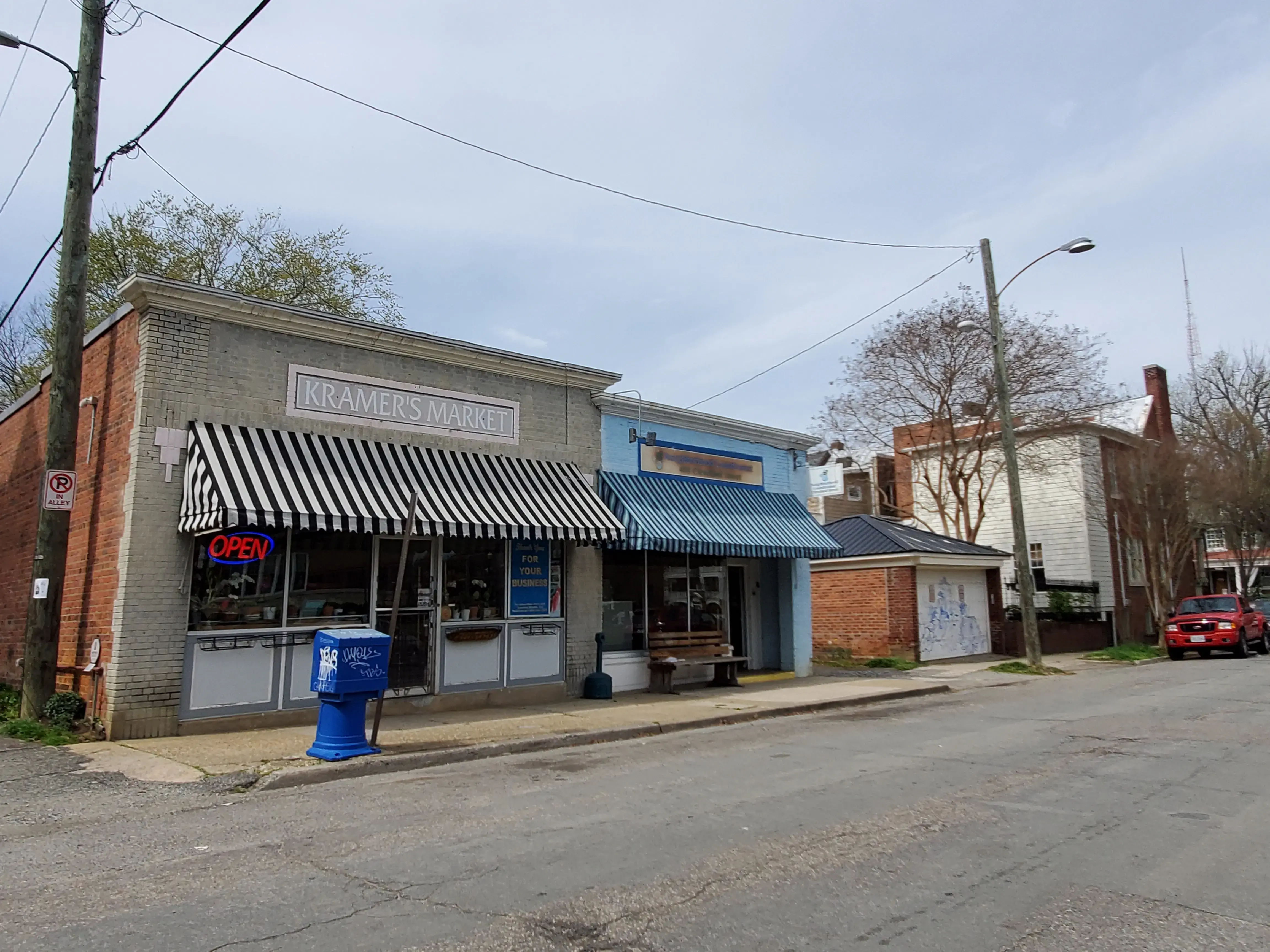 Neighborhood Laundromat Cleveland St - Image 10