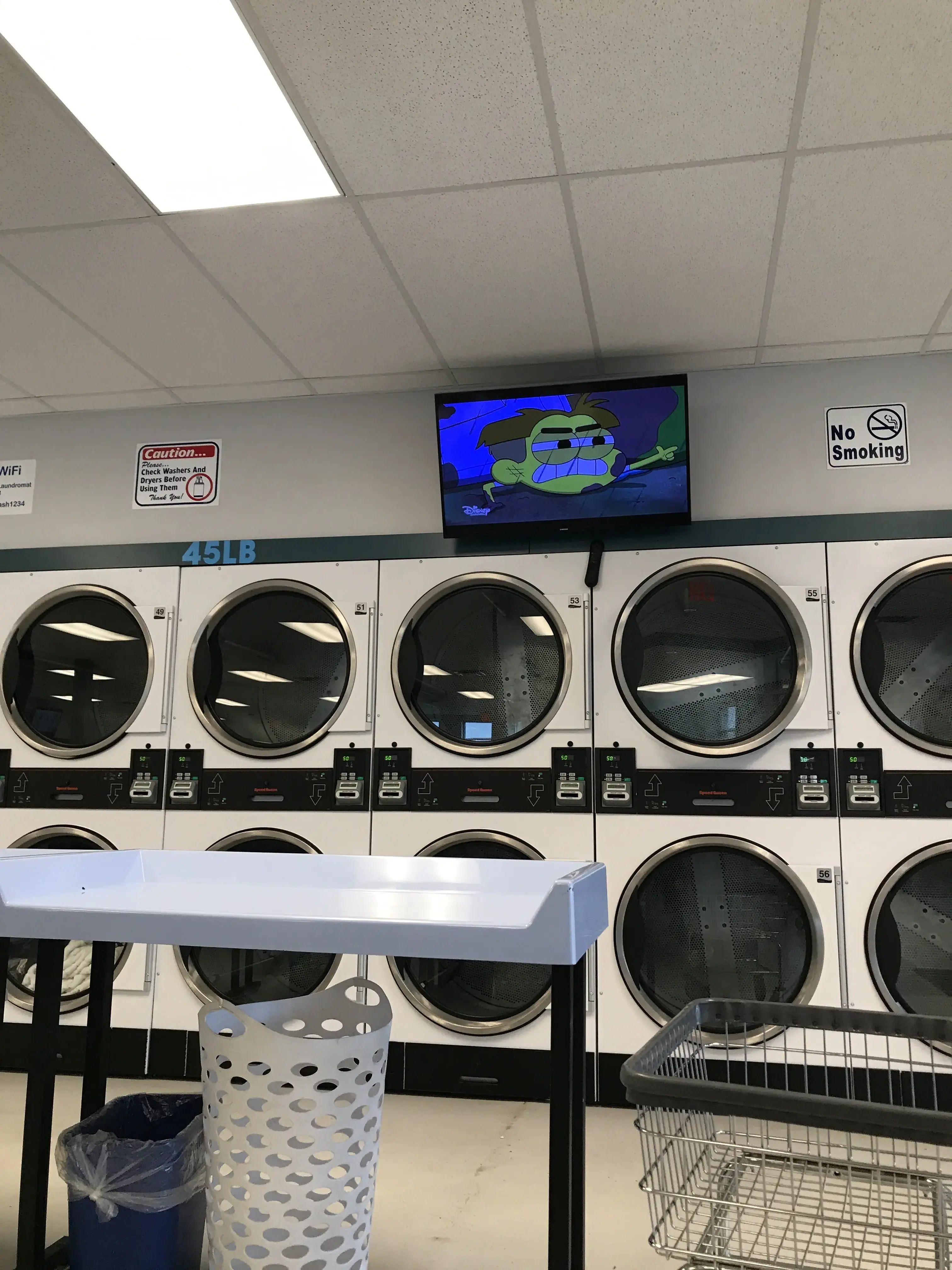 Neighborhood Laundromat East Haven thumbnail 7