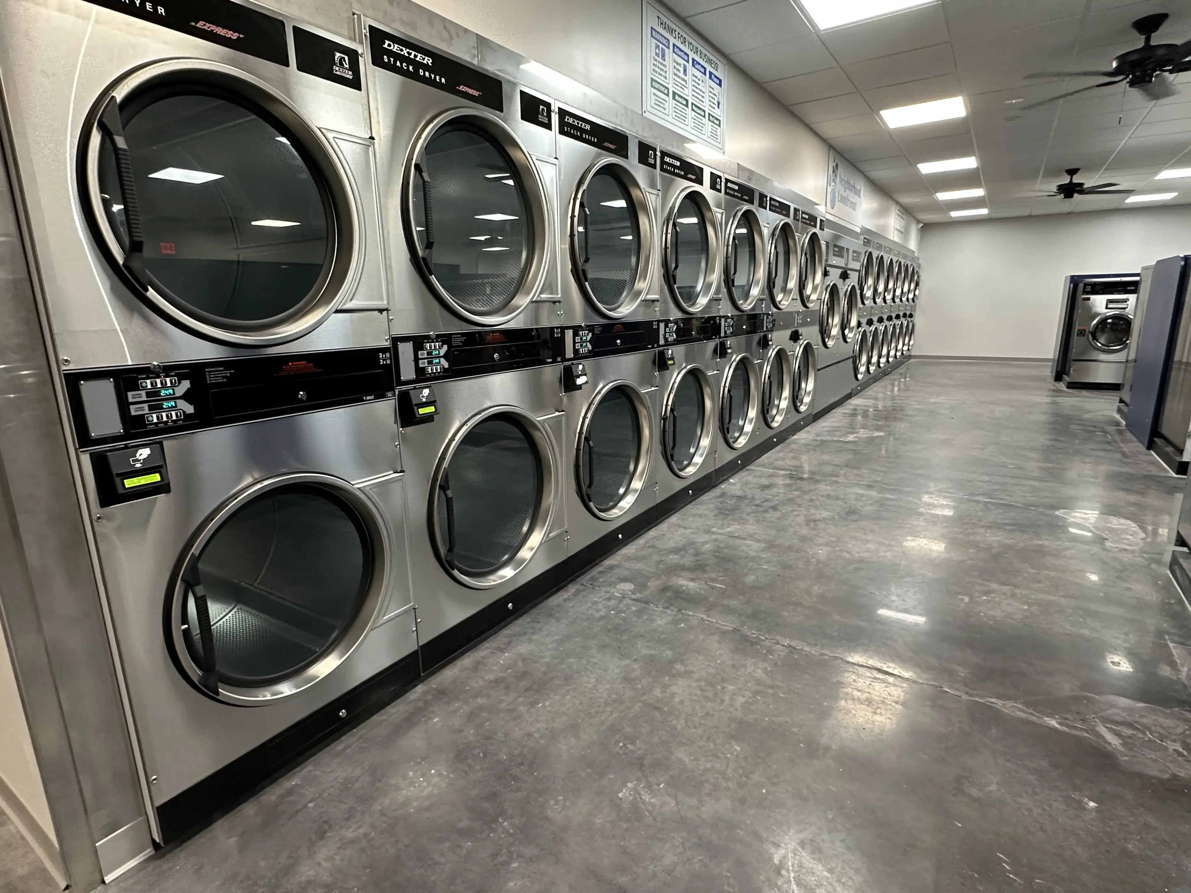 Neighborhood Laundromat Hull St - Image 10