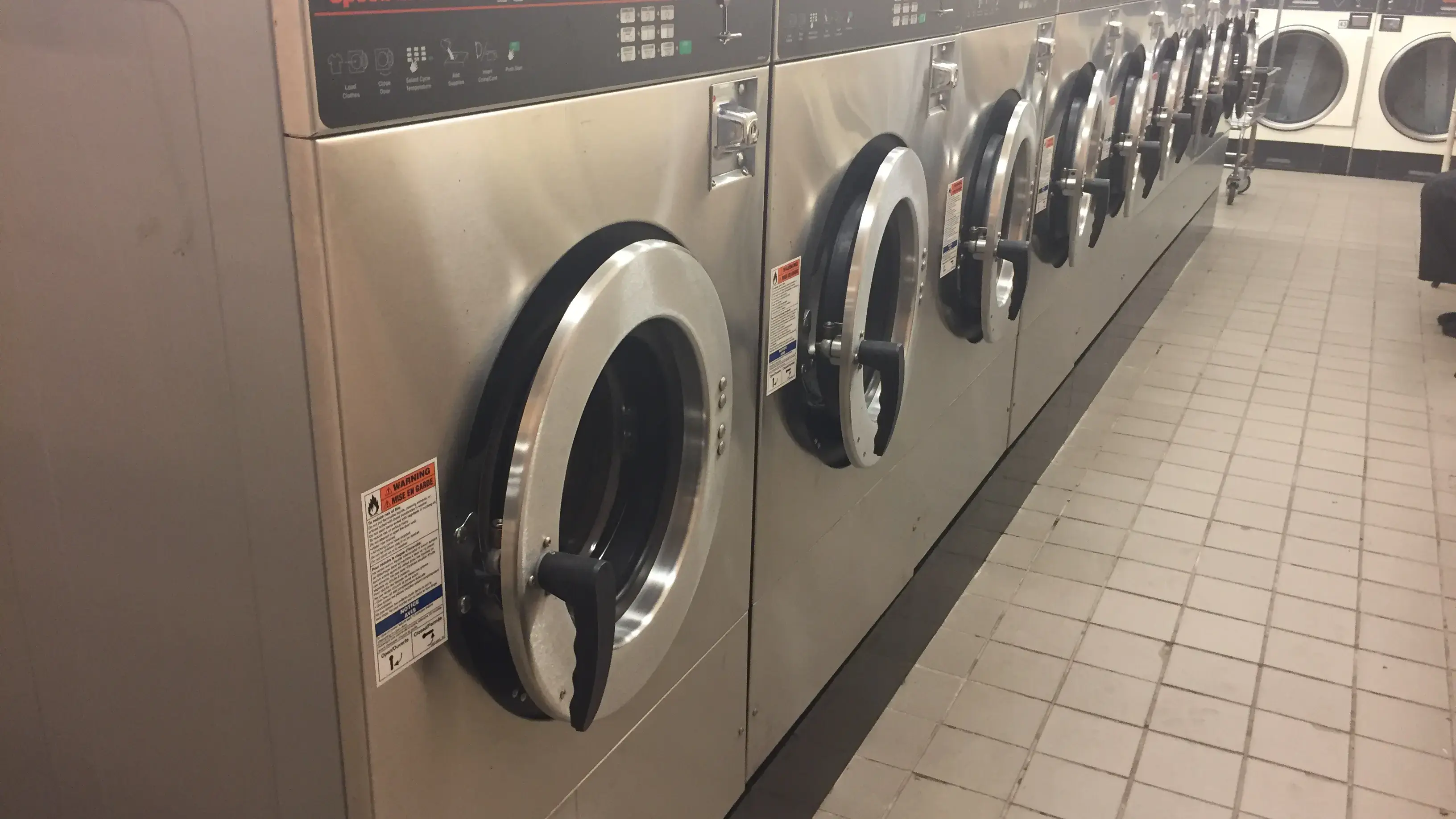 Neighborhood Laundromat Robious Road location