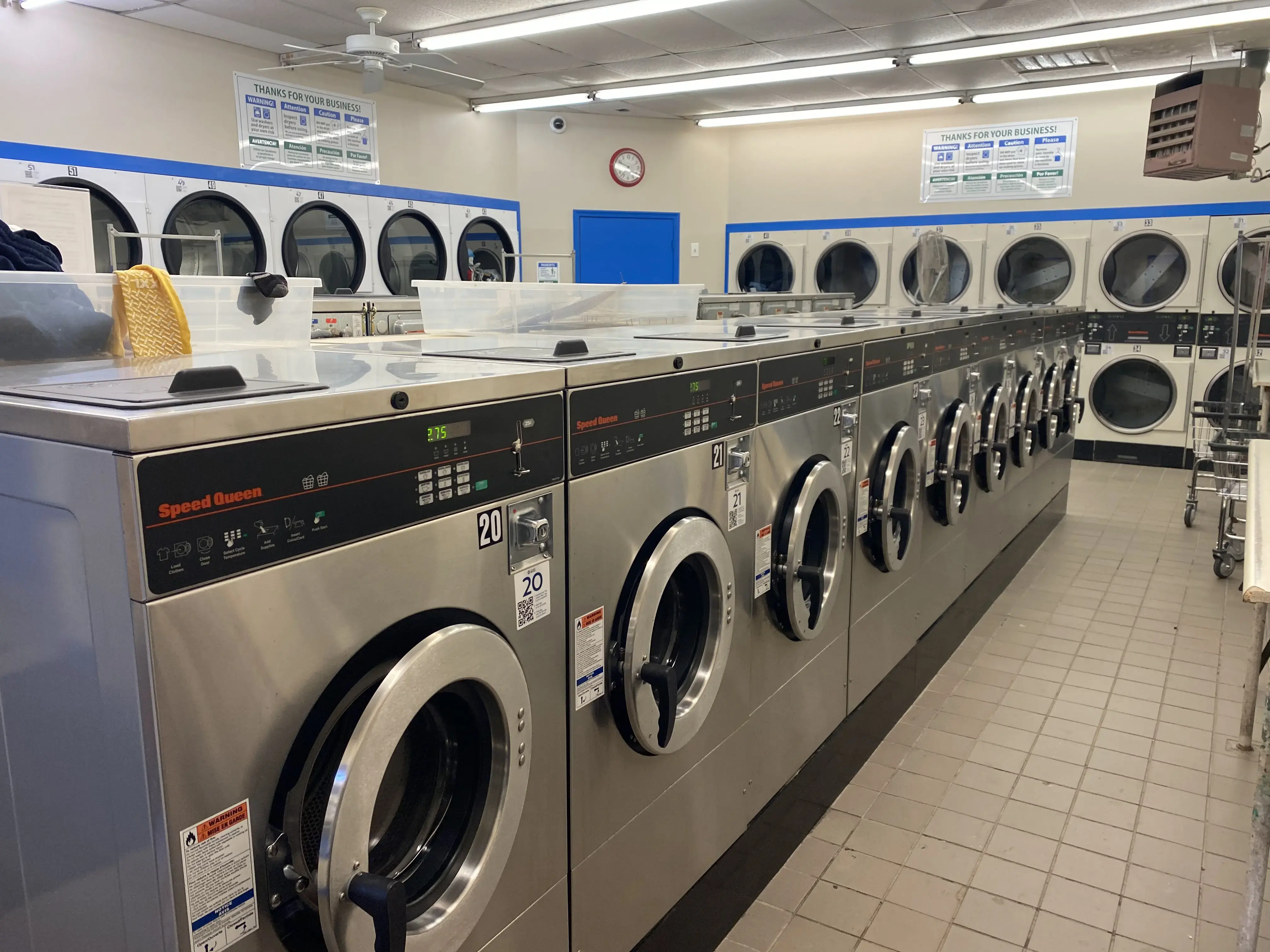 Neighborhood Laundromat Robious Road thumbnail 2