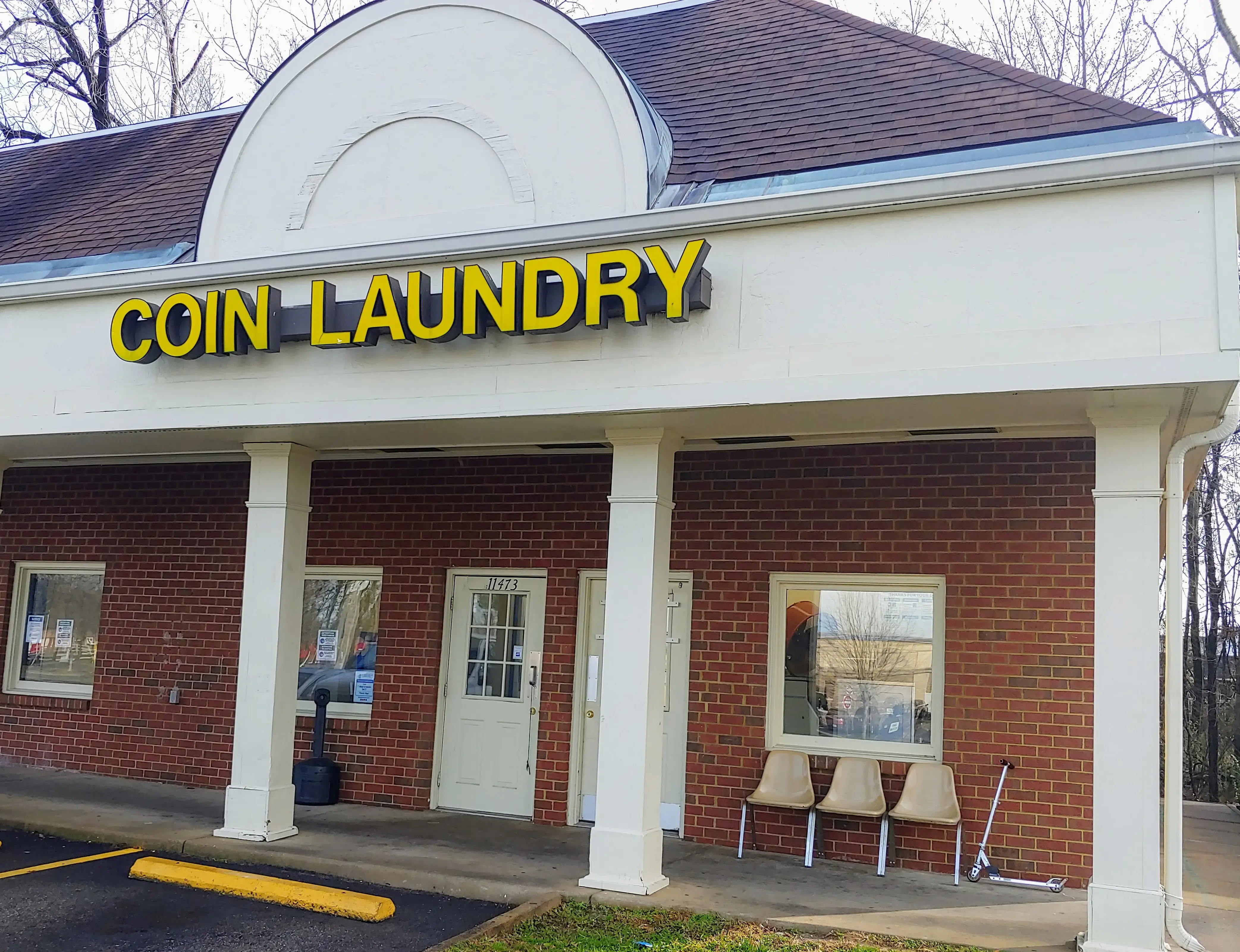Neighborhood Laundromat Robious Road - Image 9