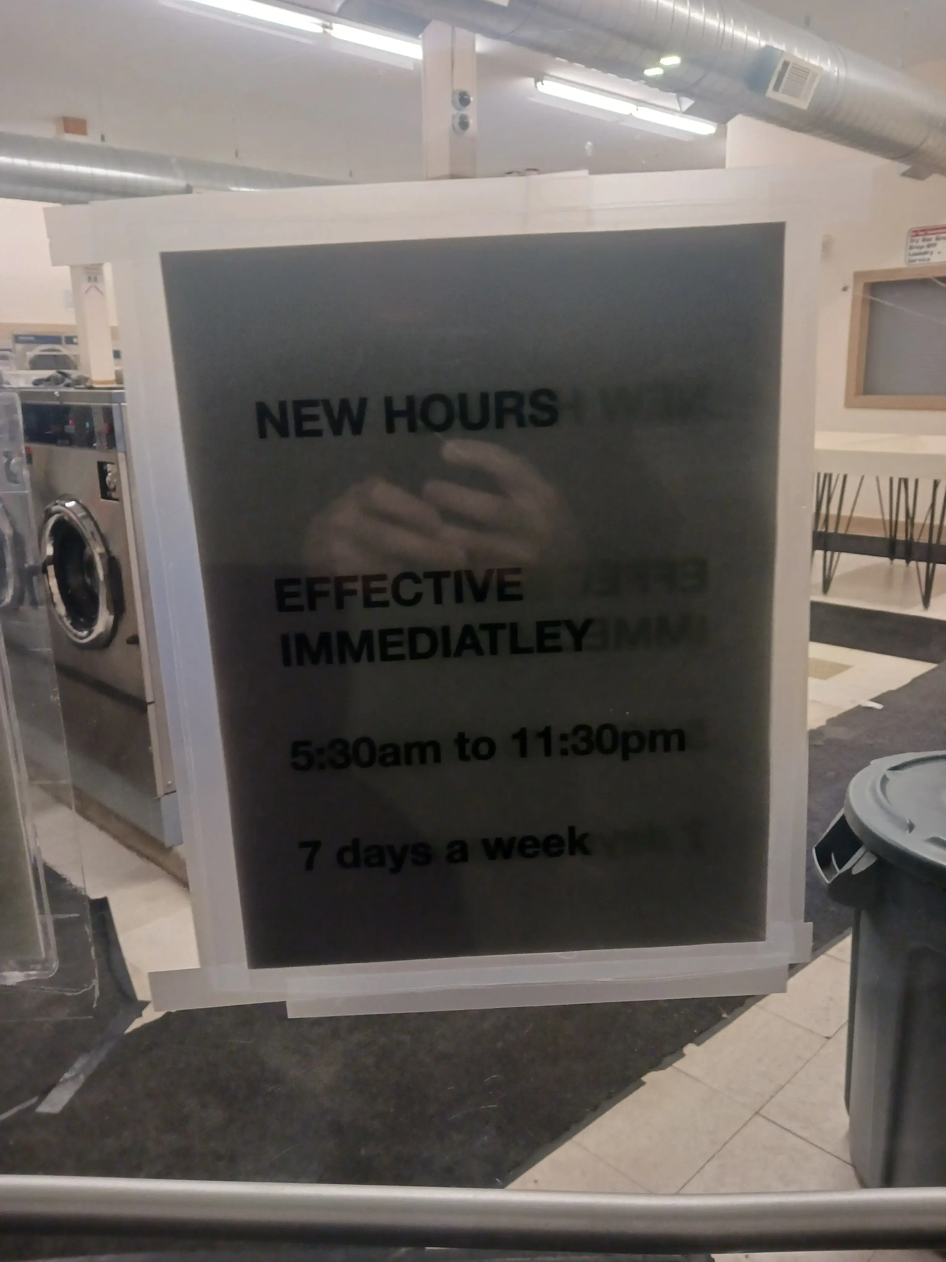 Neighborhood Laundromat Rock Island thumbnail 6