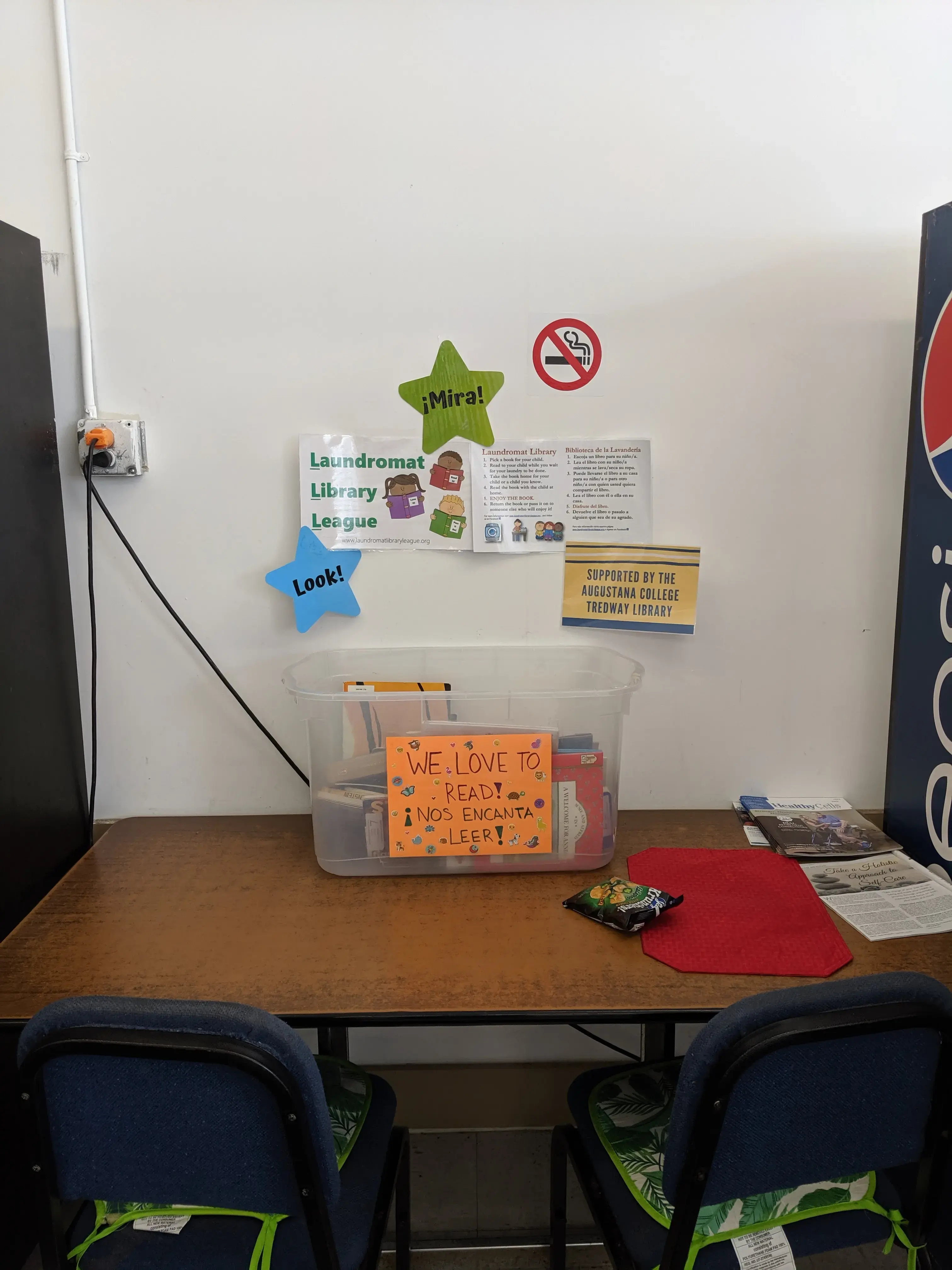 Neighborhood Laundromat Rock Island thumbnail 5