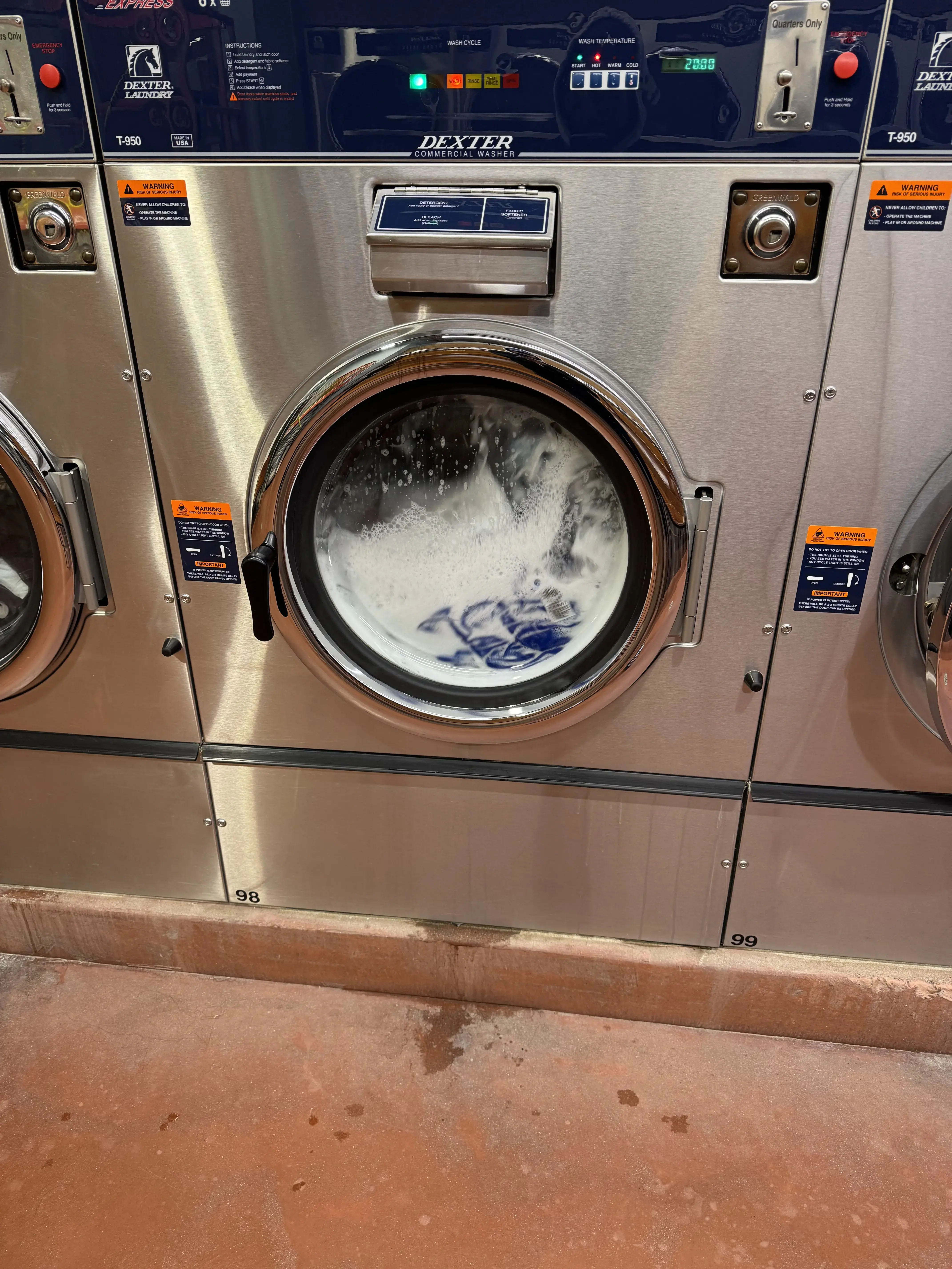 Neighborhood Laundry thumbnail 2