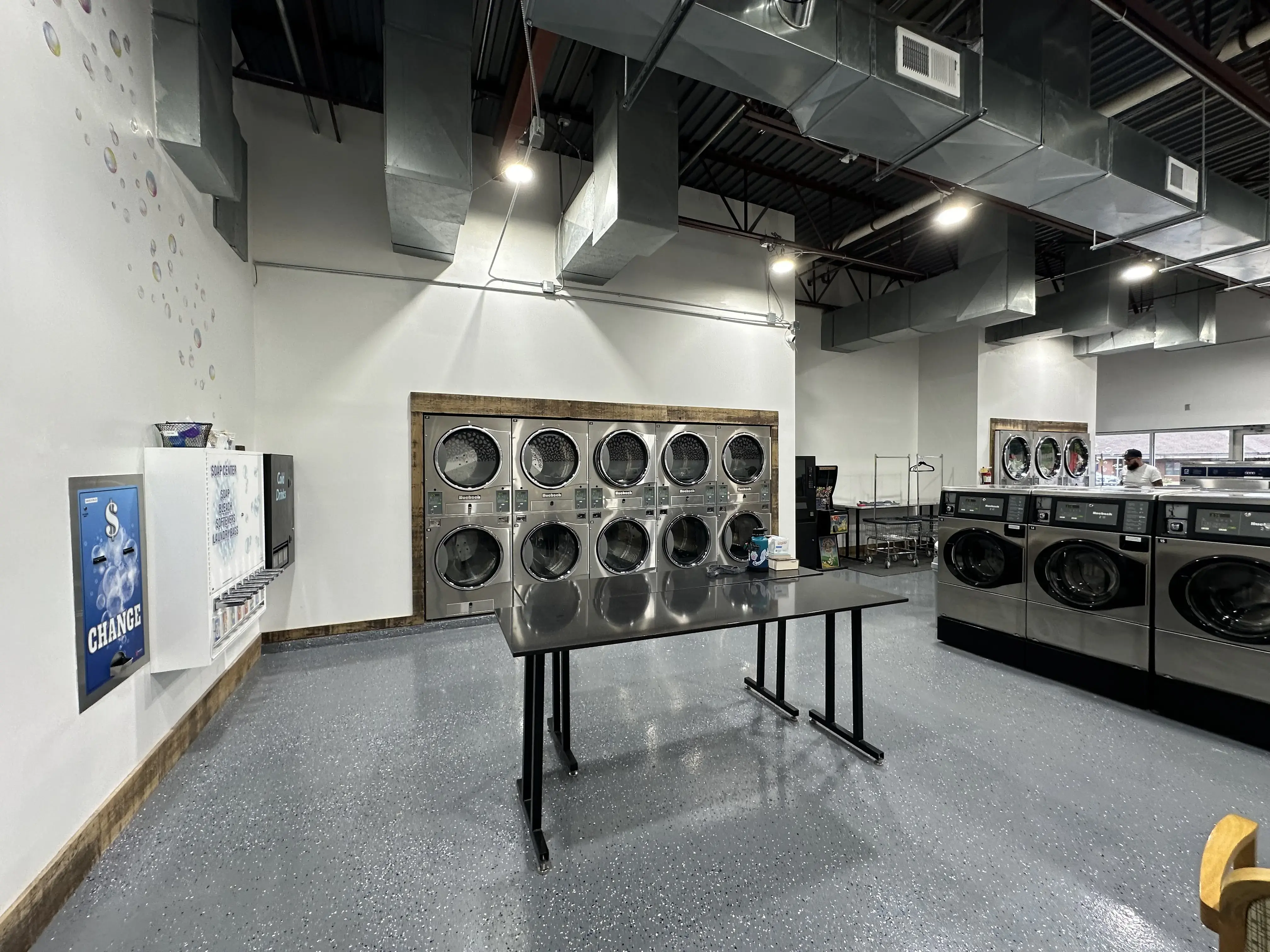 Neighborhood Laundry - Image 10