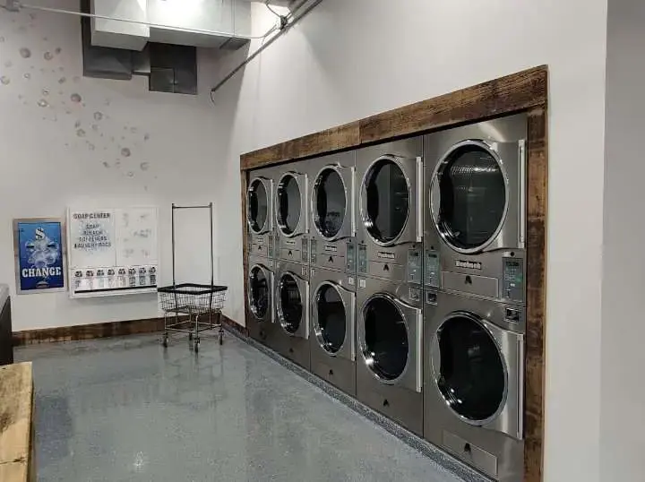 Neighborhood Laundry thumbnail 3
