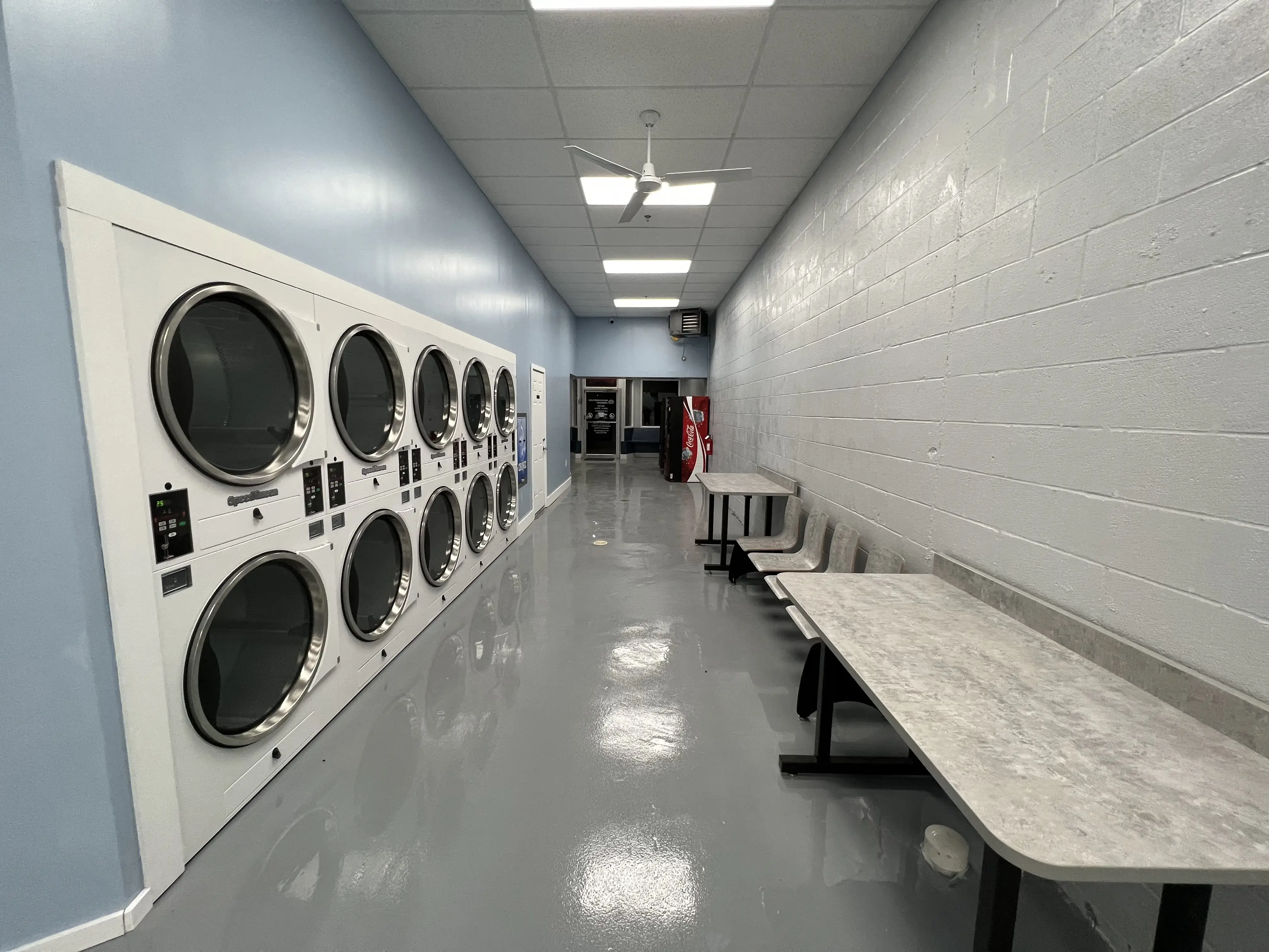 Neighborhood Plaza Laundromat location