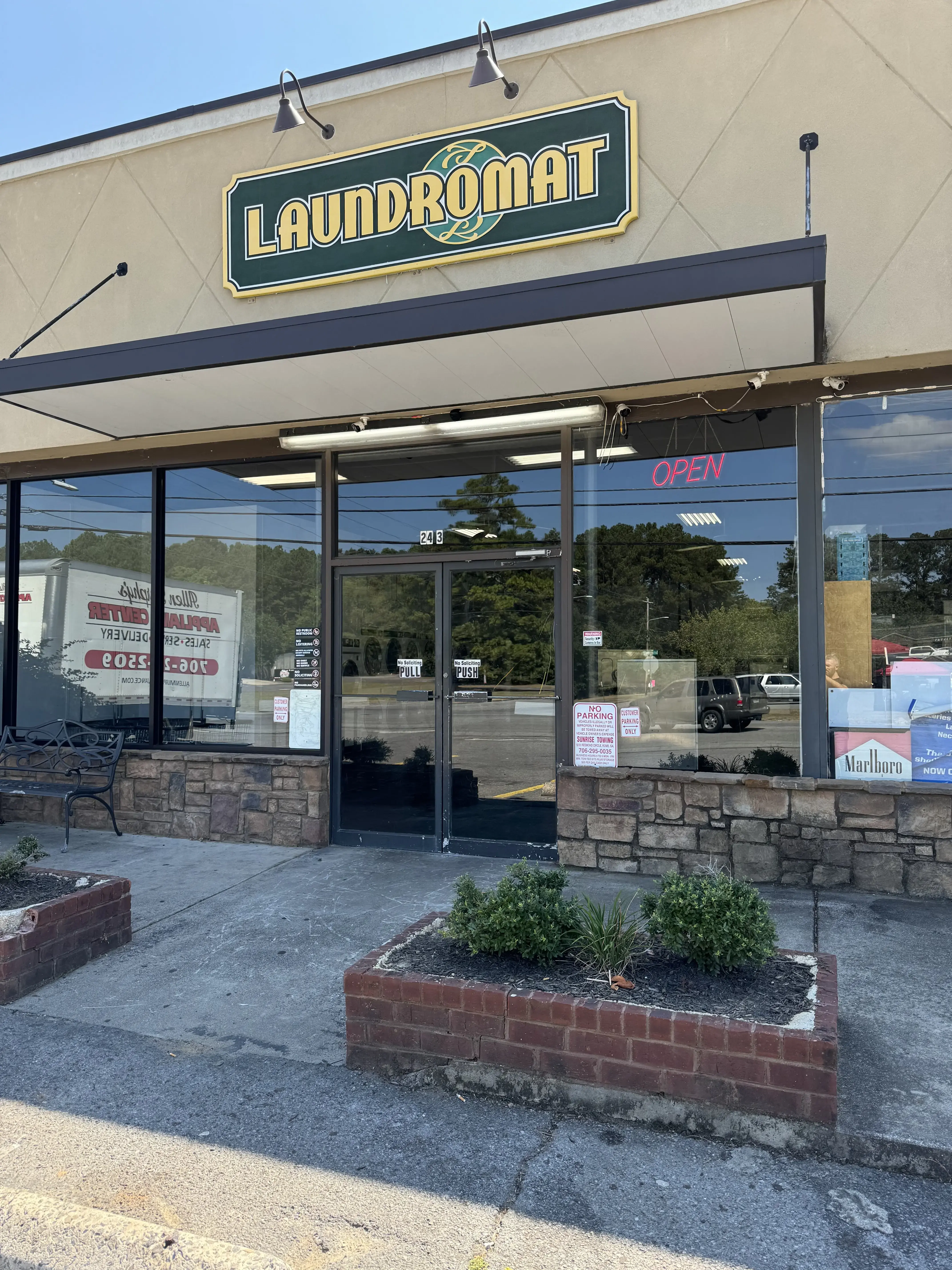 Nelson Laundry Co - Image 4