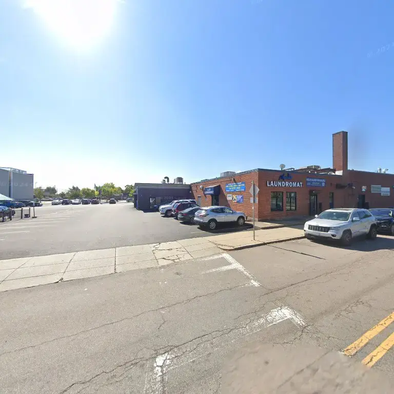Neptune Laundromat - Image 15