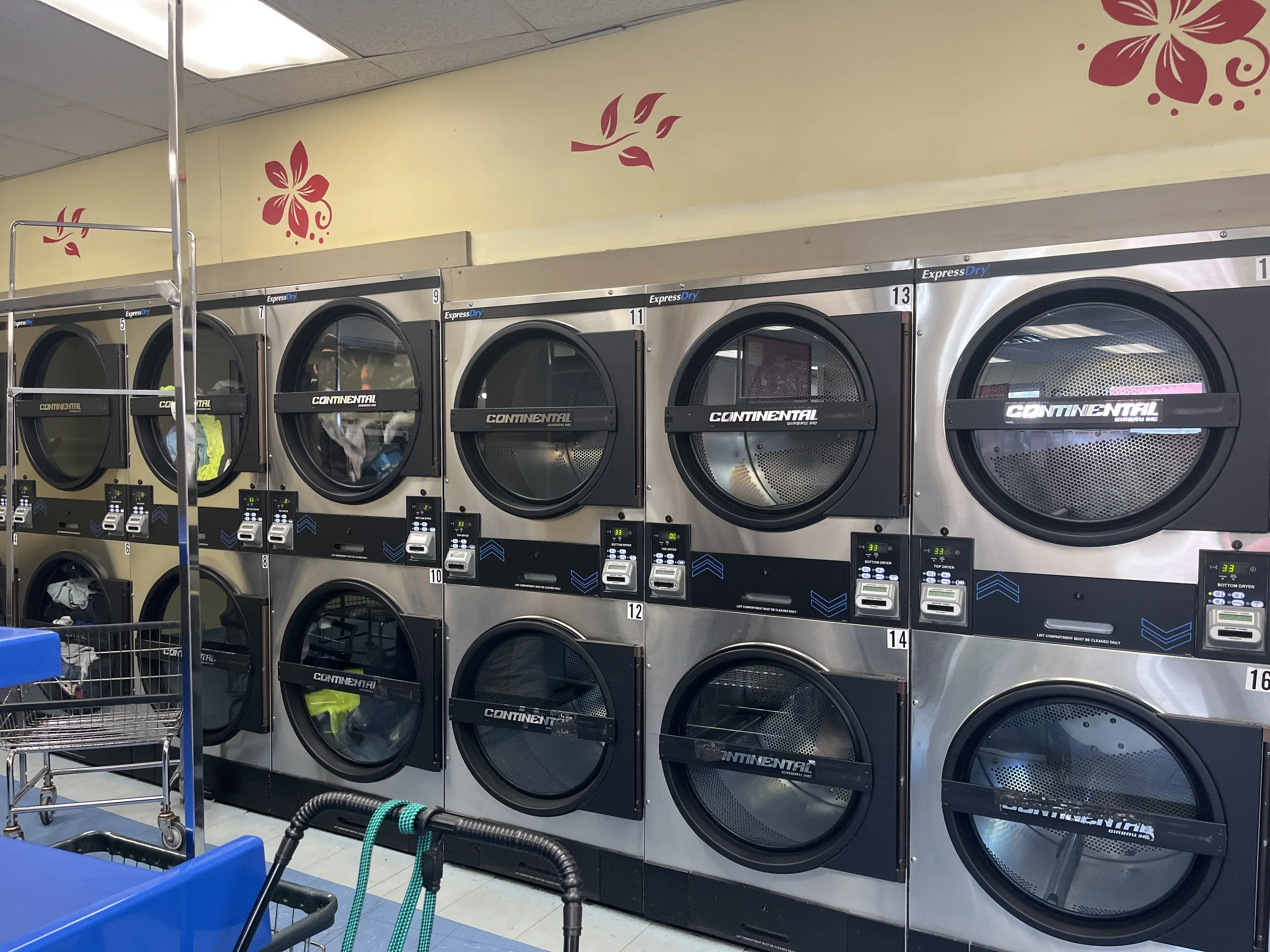 Neptune Laundromat location
