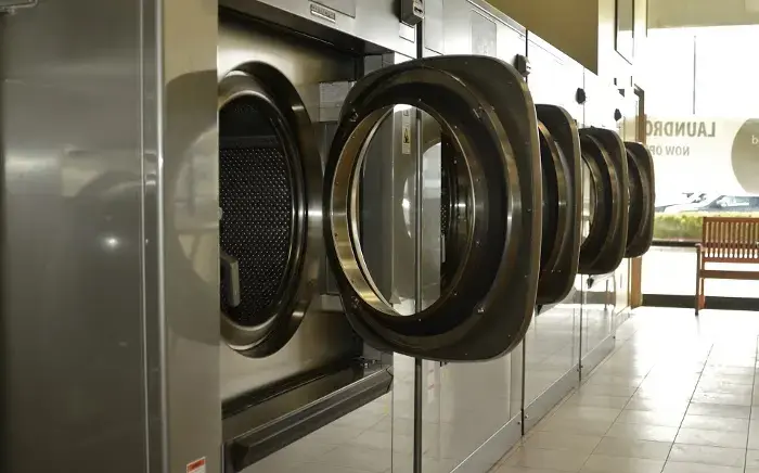 Neptune Laundromat - Image 5